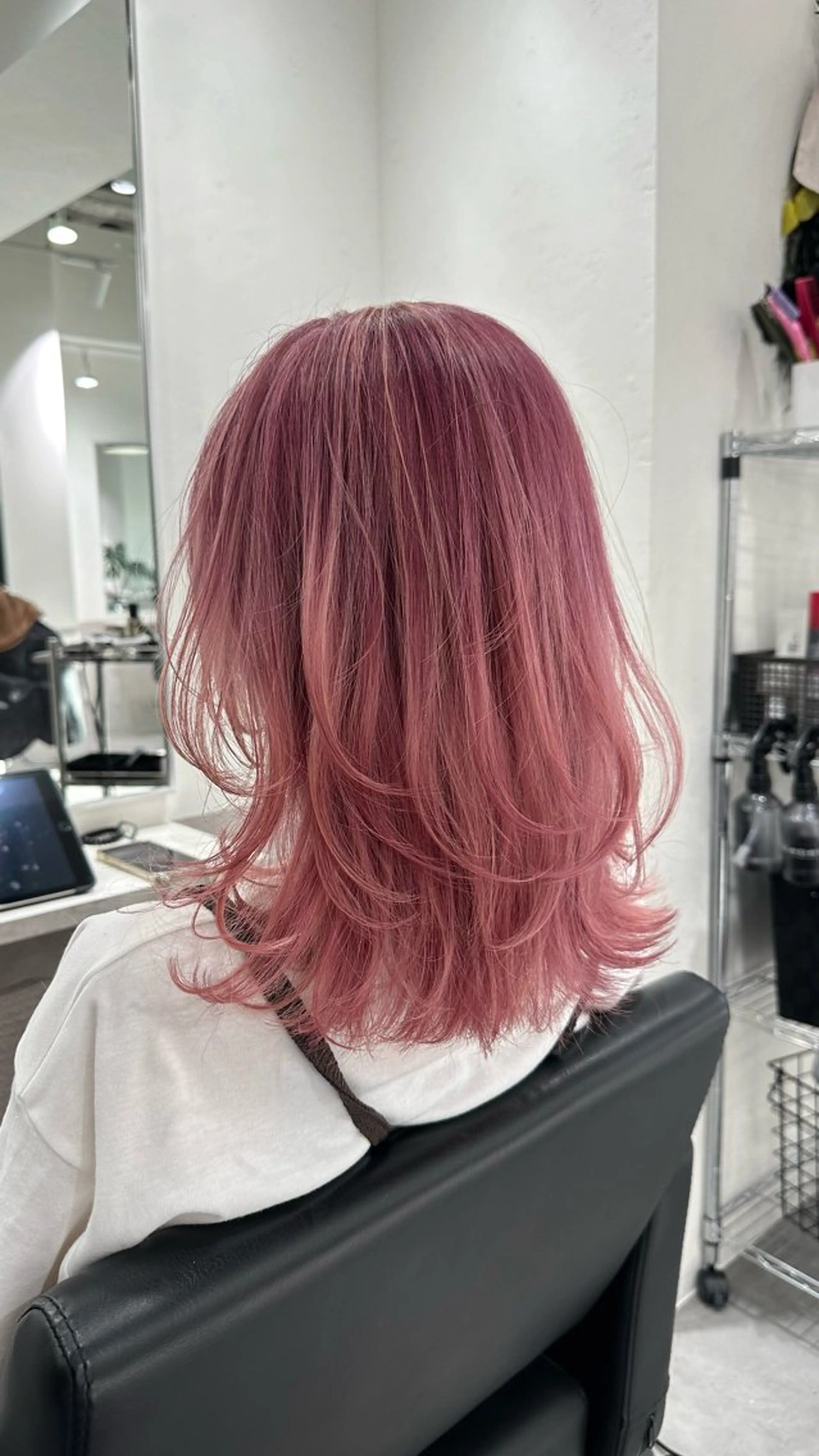 カラー ciera. アオイのヘアスタイル