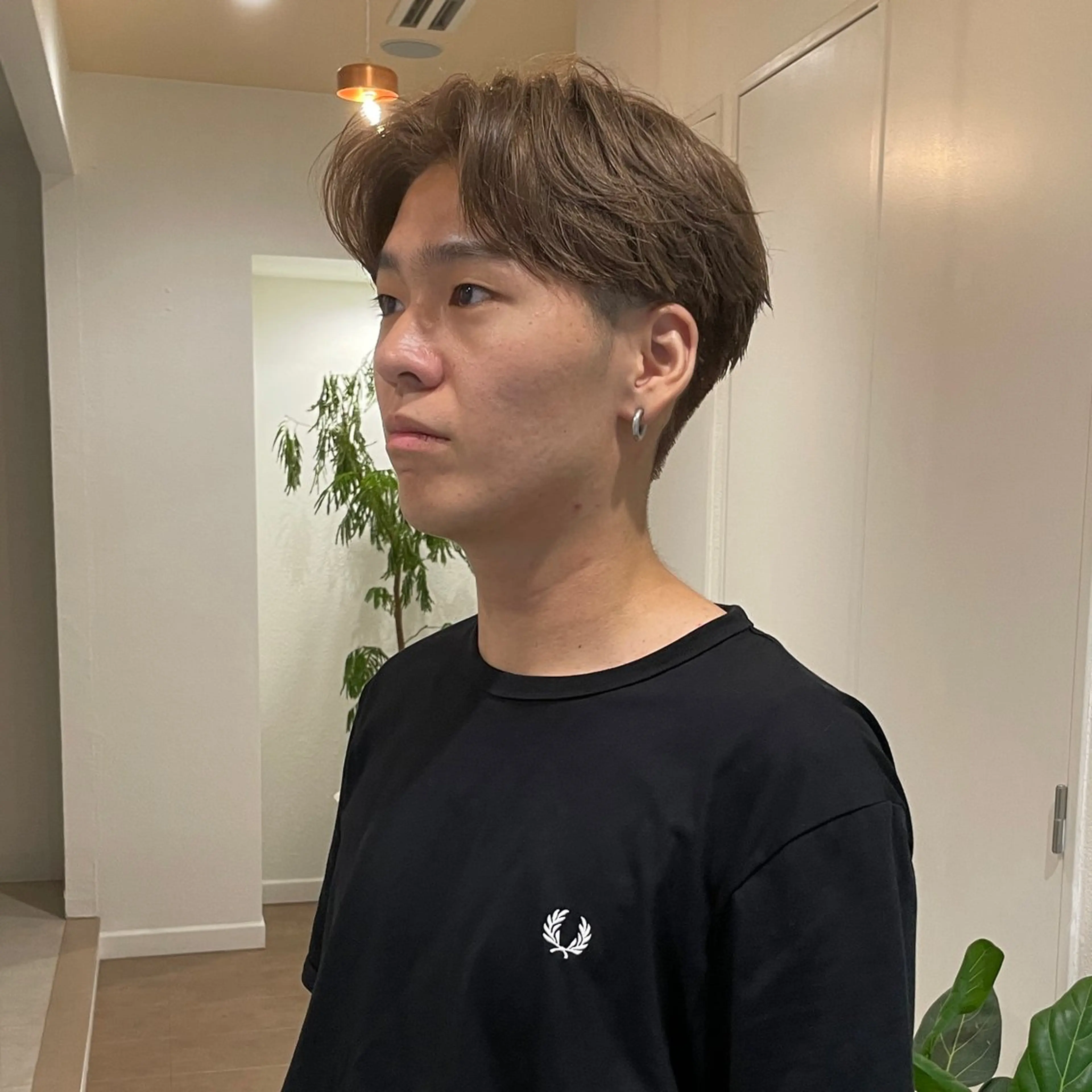 カラー メンズ センターパート カネタカ マサキのヘアスタイル