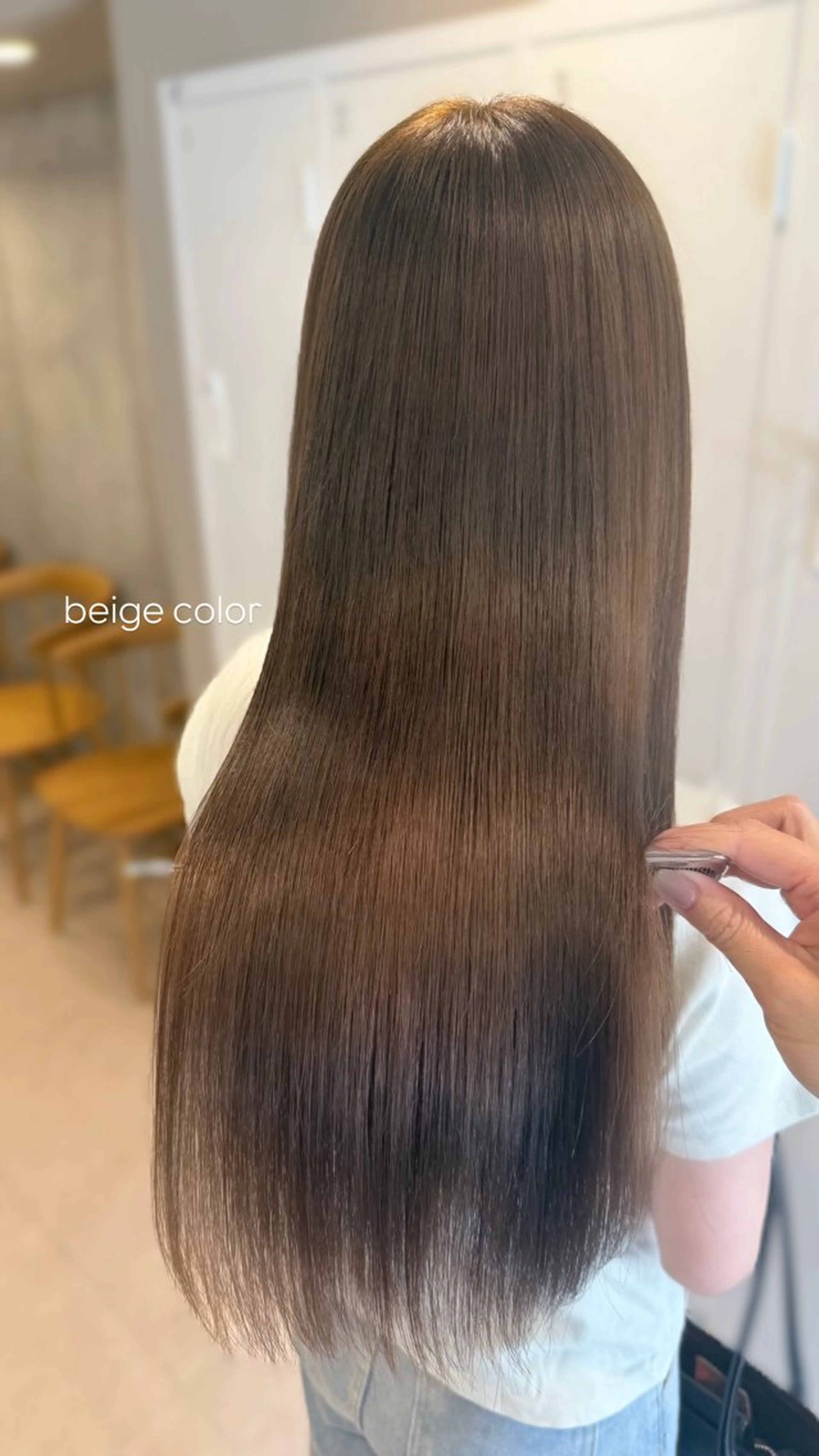ロング カラー ベージュカラー ブリーチ ダブルカラー ブリーチなしカラー ロング カット ヘアカラー トリートメント レイヤー/髪質改善カ ラ-🤍津田奈々美‎のヘアスタイル