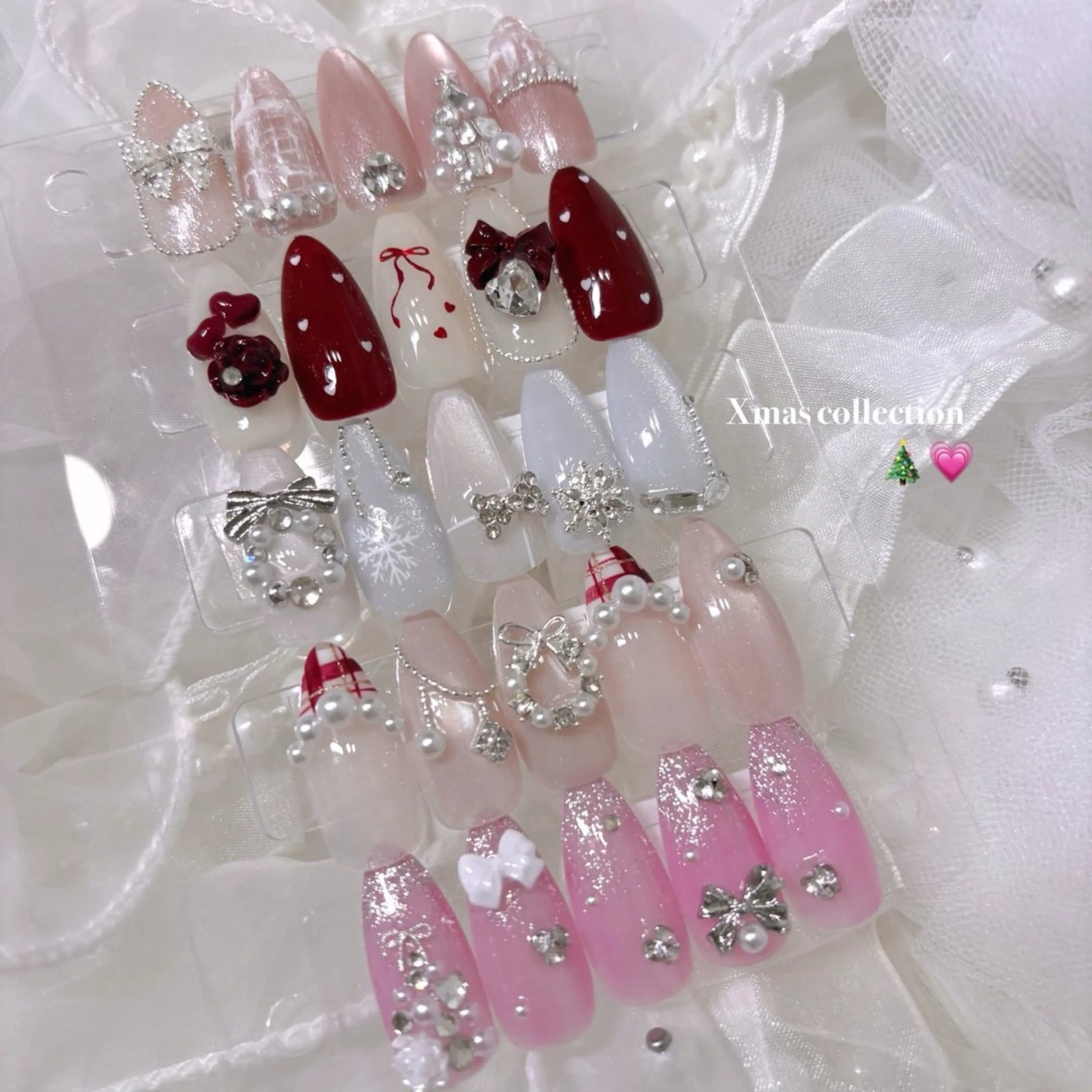 ネイル 冬ネイル クリスマス ハンドネイル lulularico aiのネイルデザイン