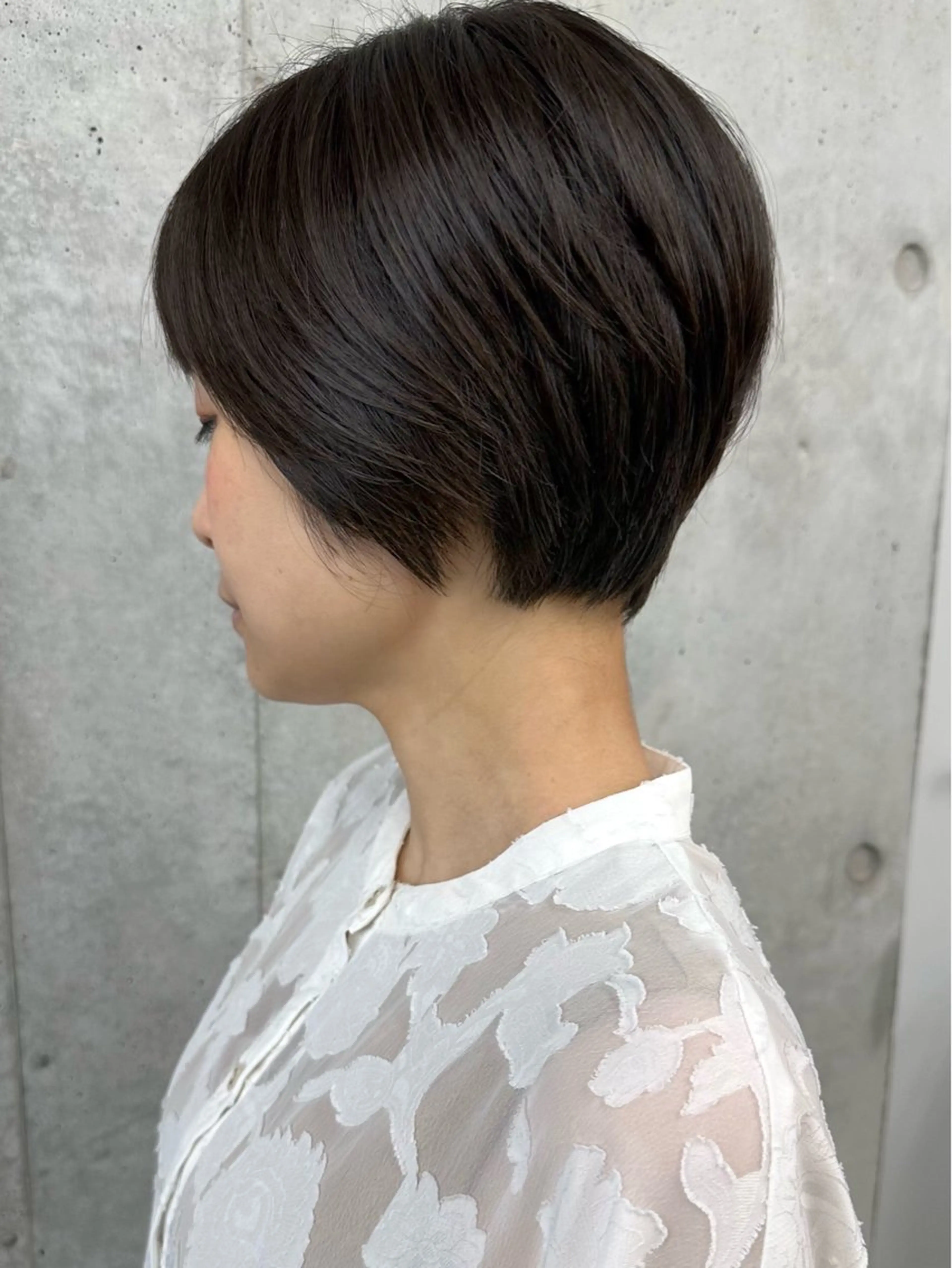 ショート ショートボブ ボブ ショートヘア カット トリートメント ヘッドスパ とうい/パーマボブ/ くせ毛/丸みボブのヘアスタイル