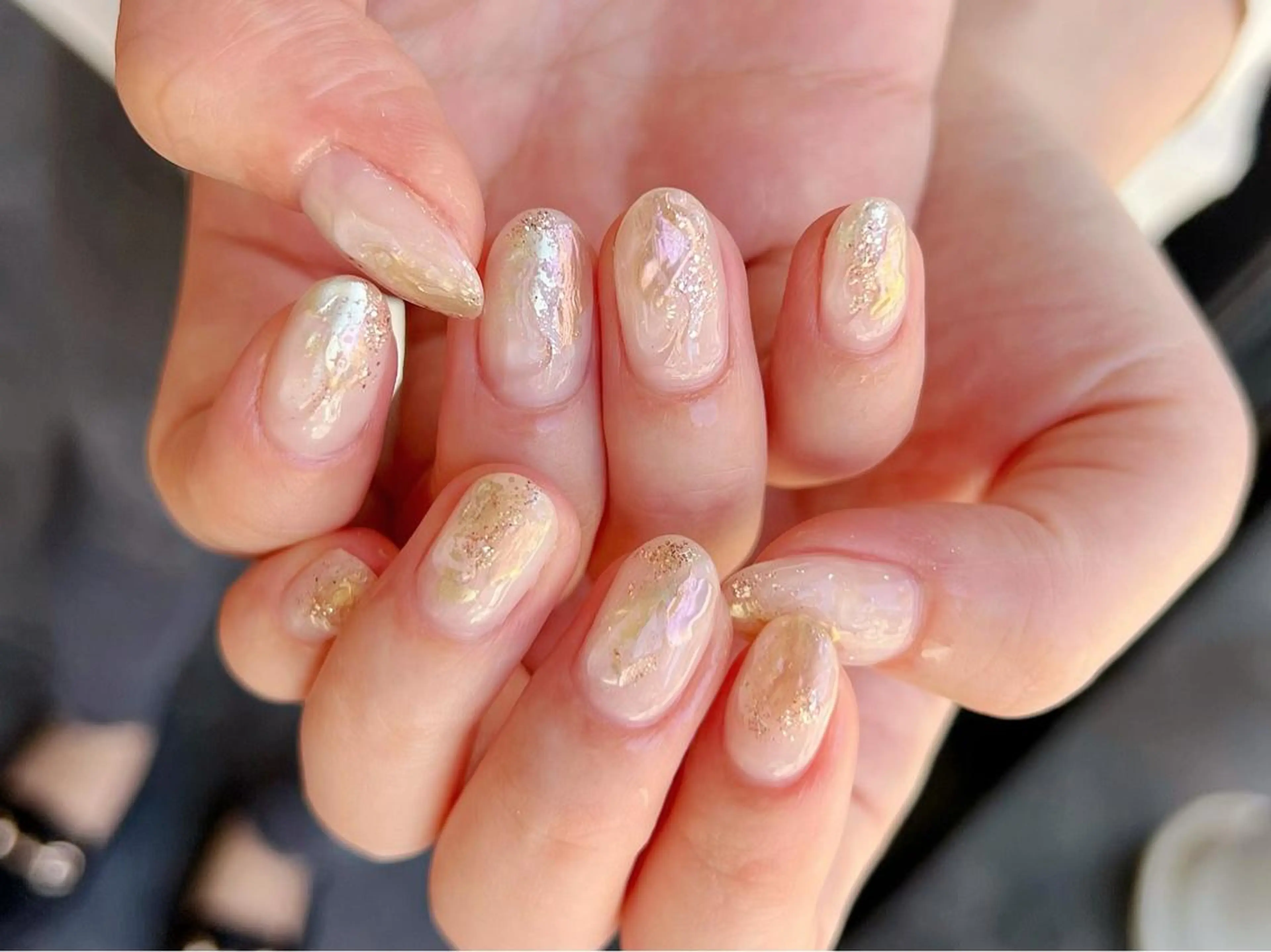 ネイル オーロラネイル クリアネイル 氷ネイル・うるうるネイル ニュアンスネイル オフィスネイル ハンドネイル フットネイル GRANDE大須 栄/店長 aki🌙のネイルデザイン