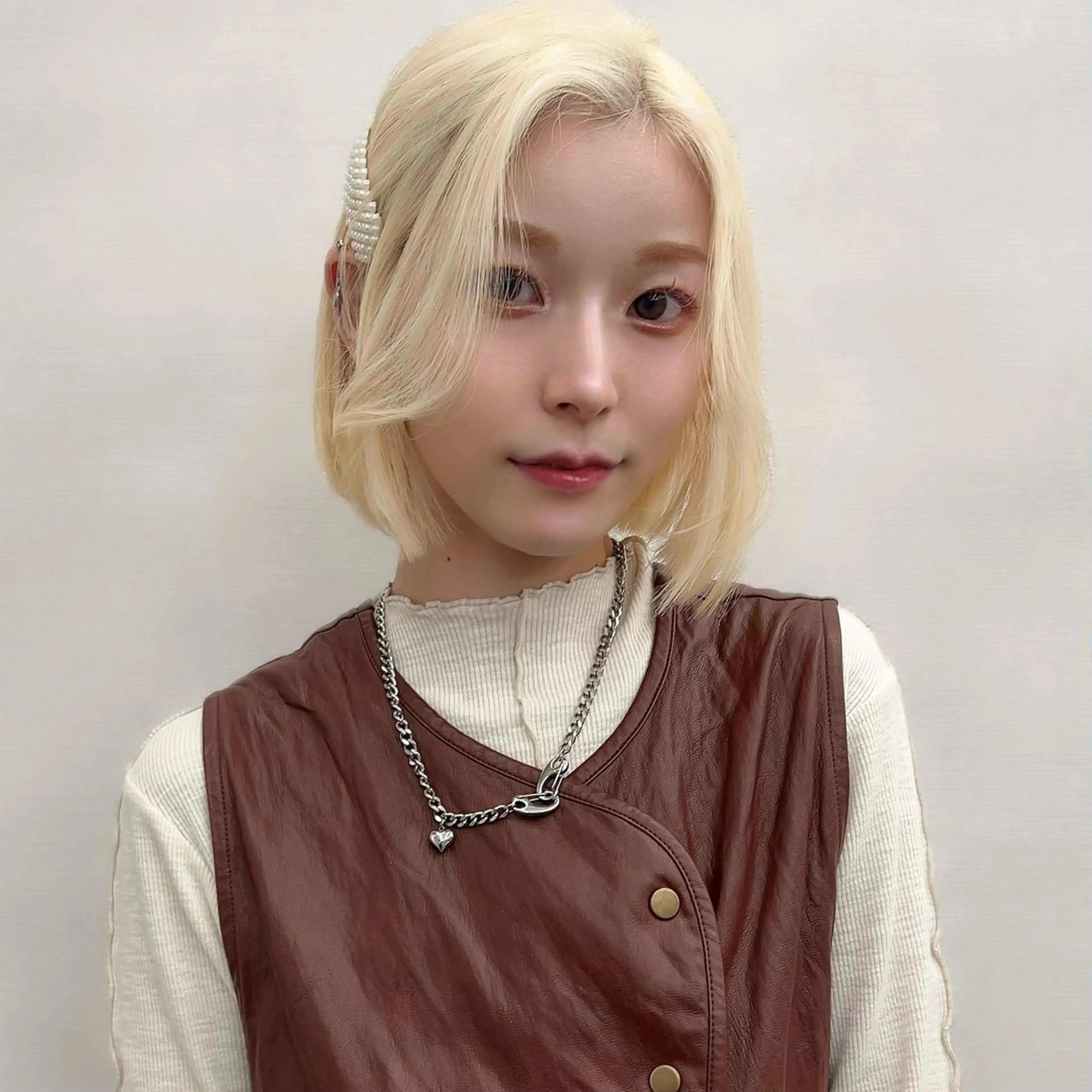 ショート youres hair 髪質改善トリートメント&ヘッドスパ  新宿三丁目店【ユアーズヘア】所属・🦋透明感カラー 👑NODOKA🦋のヘアスタイル
