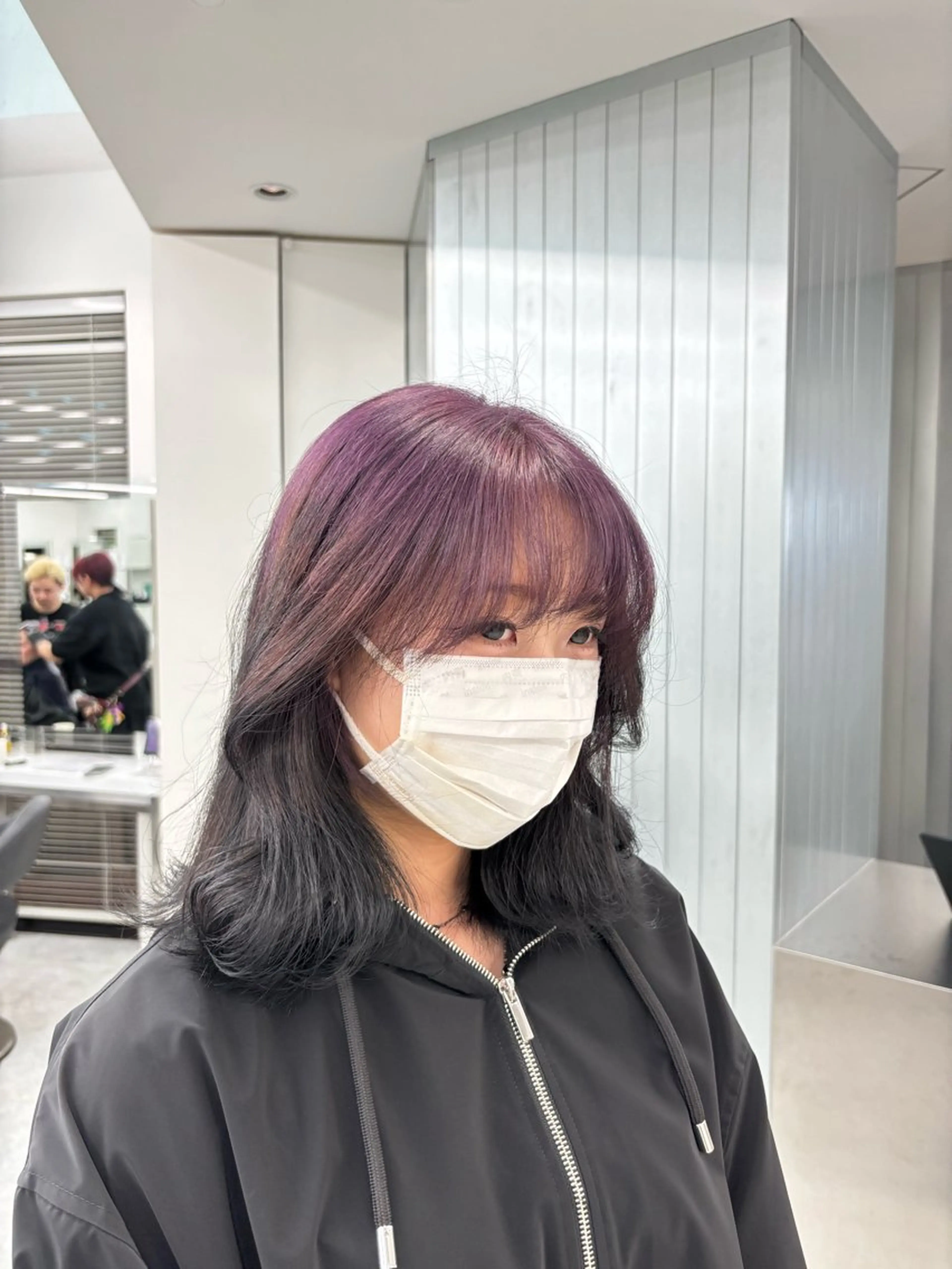 セミロング ヘアカラー ヘッドスパ ヘアセット 斗和🫧天神/ハイ トーン／透明感カラーのヘアスタイル