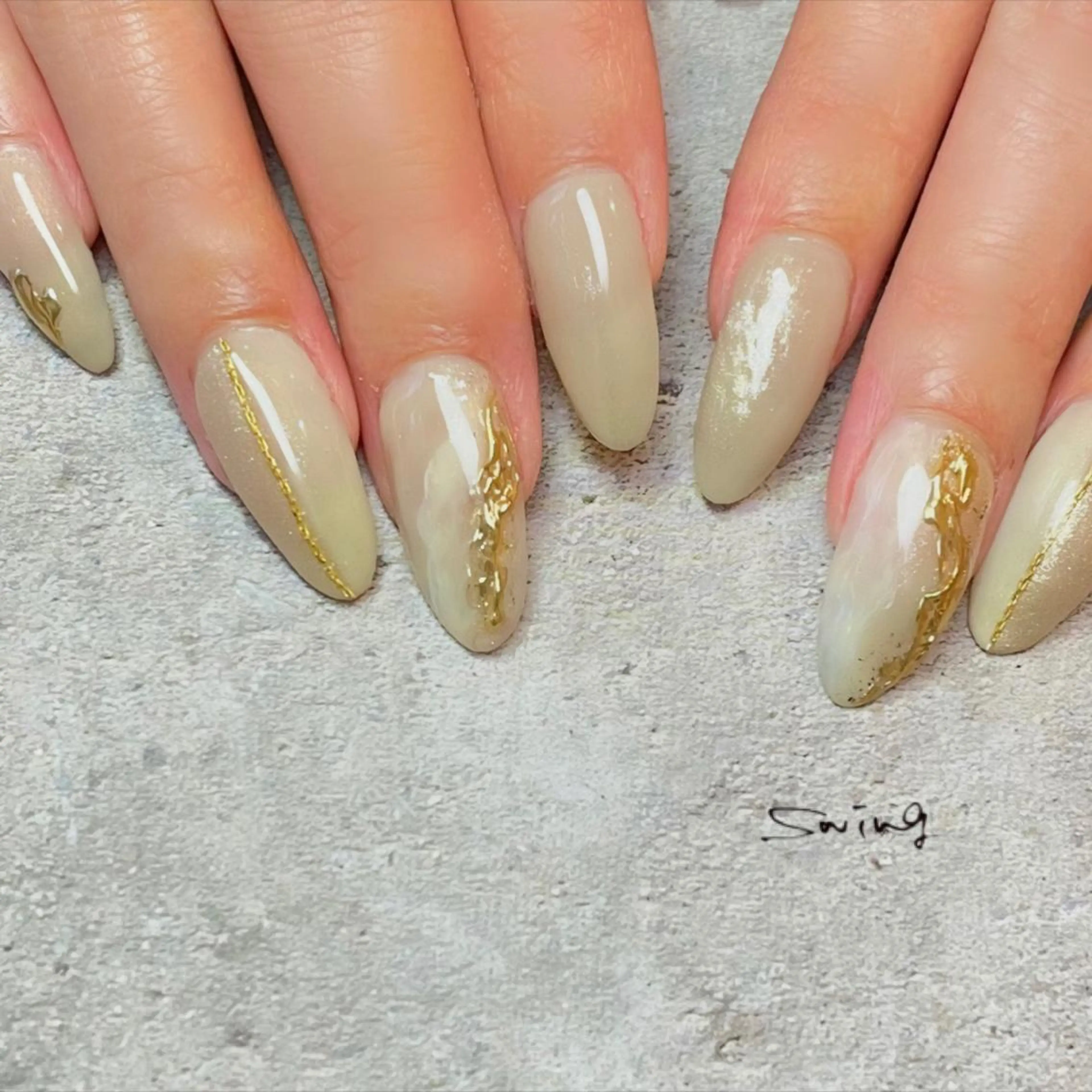 ネイル ロングネイル ニュアンスネイル SWING Nail Salon所属・Yoshida Takakoのネイルデザイン
