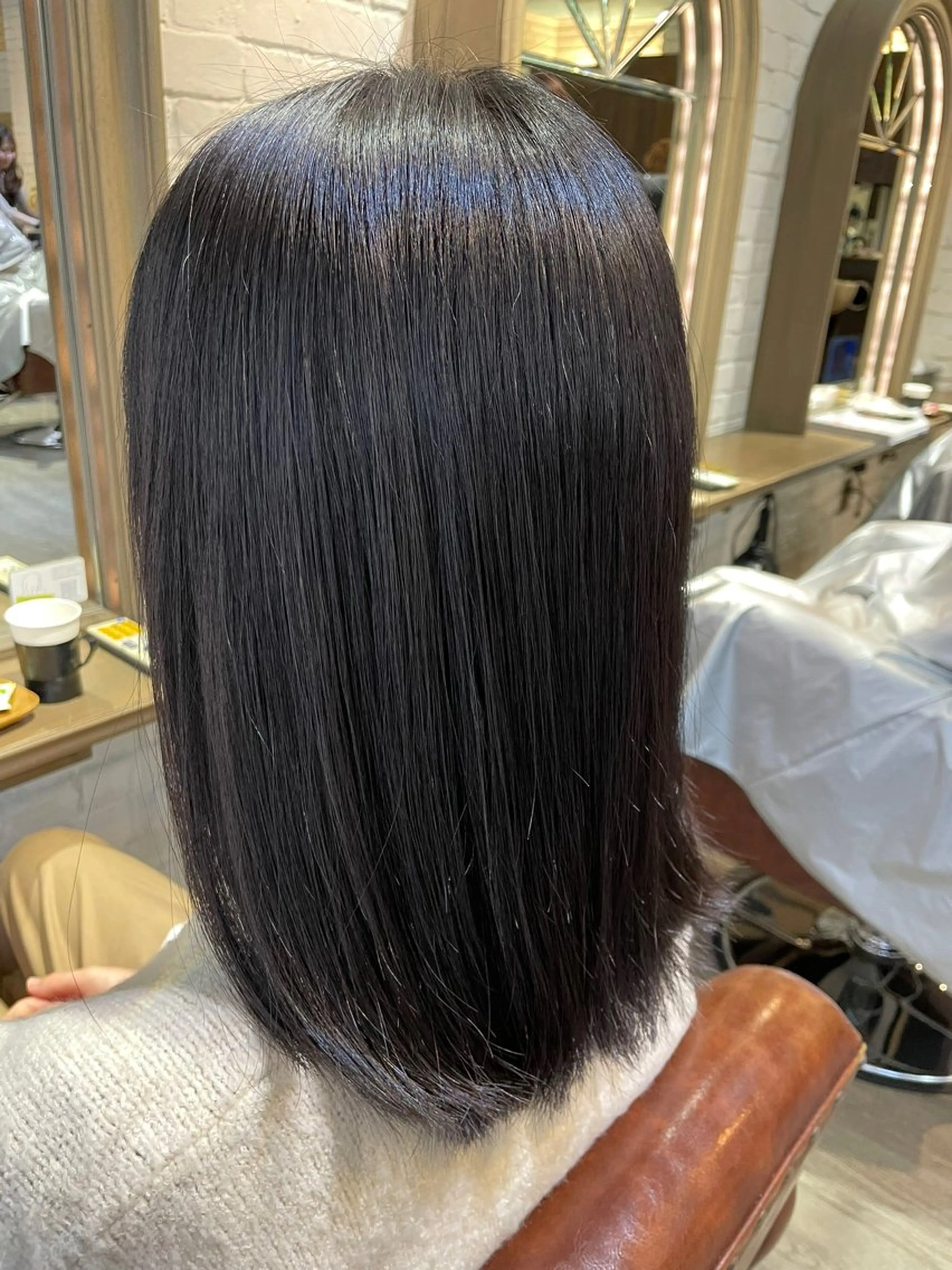 ミディアム 縮毛矯正 Cloe 梅田店所属・光武 龍音のヘアスタイル