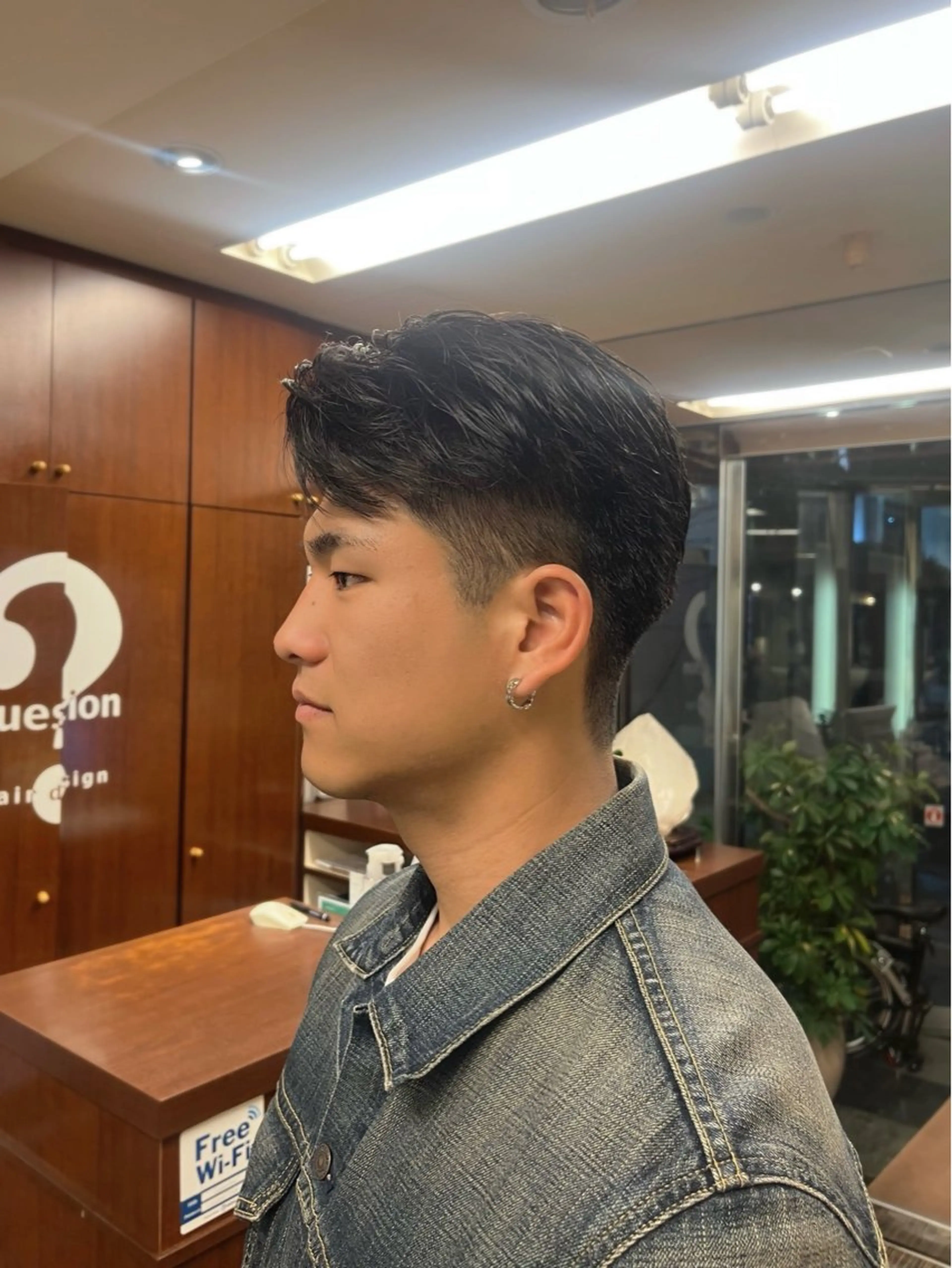 メンズ カット パーマ トリートメント 森 ハリス誠一のヘアスタイル