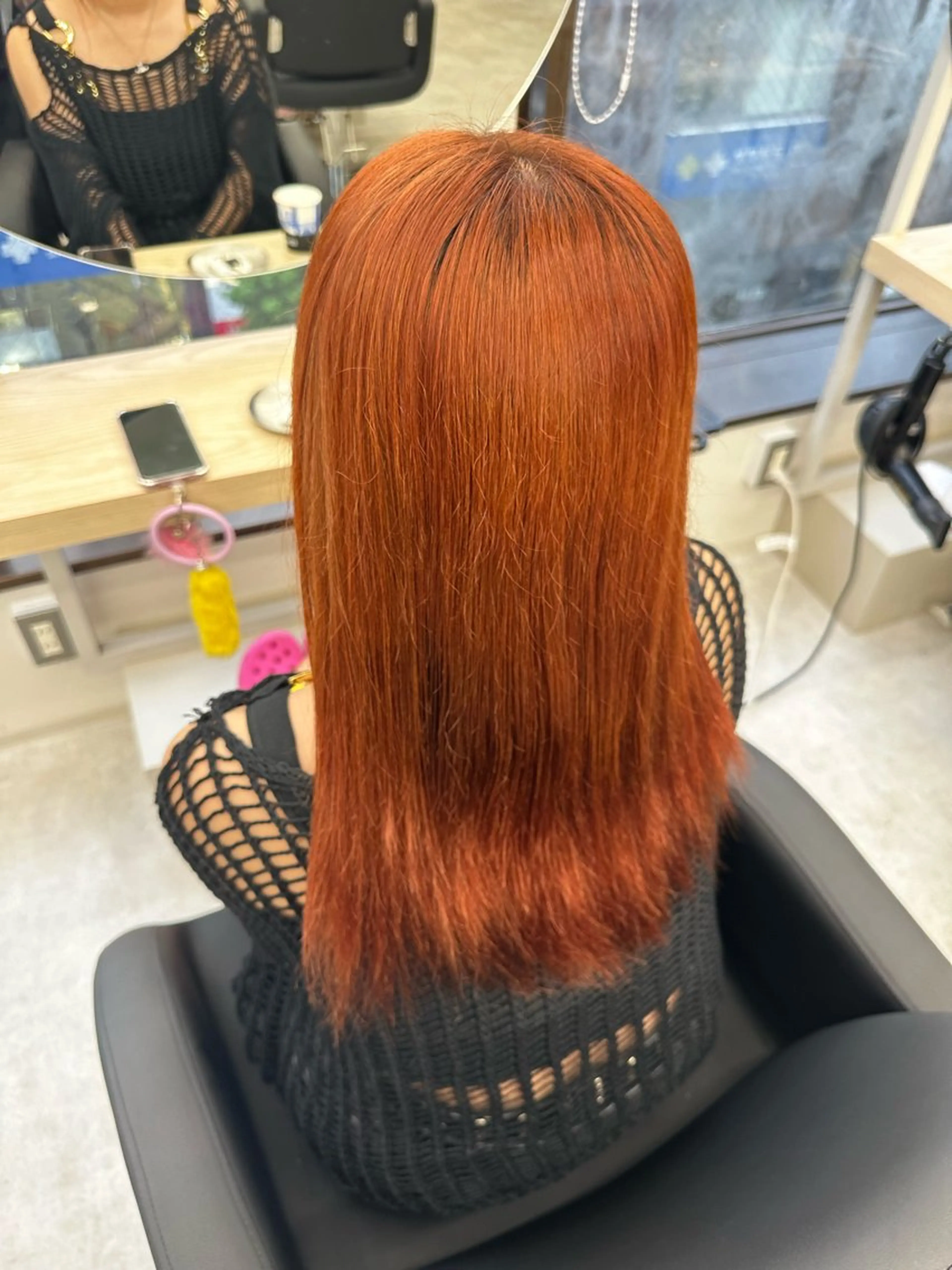 ミディアム カラー オレンジ KUWAO MOEのヘアスタイル