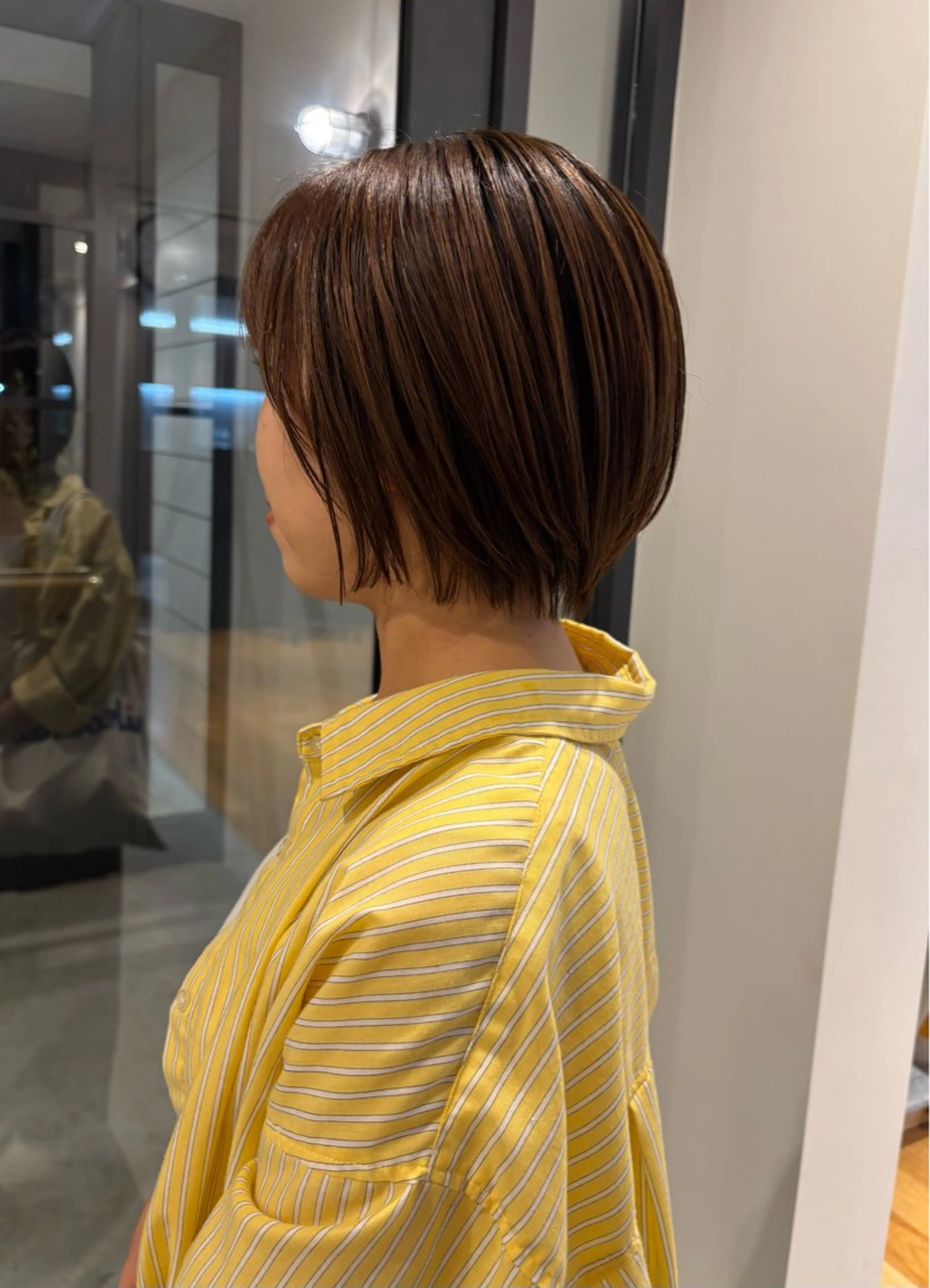 ショートボブのみの写真