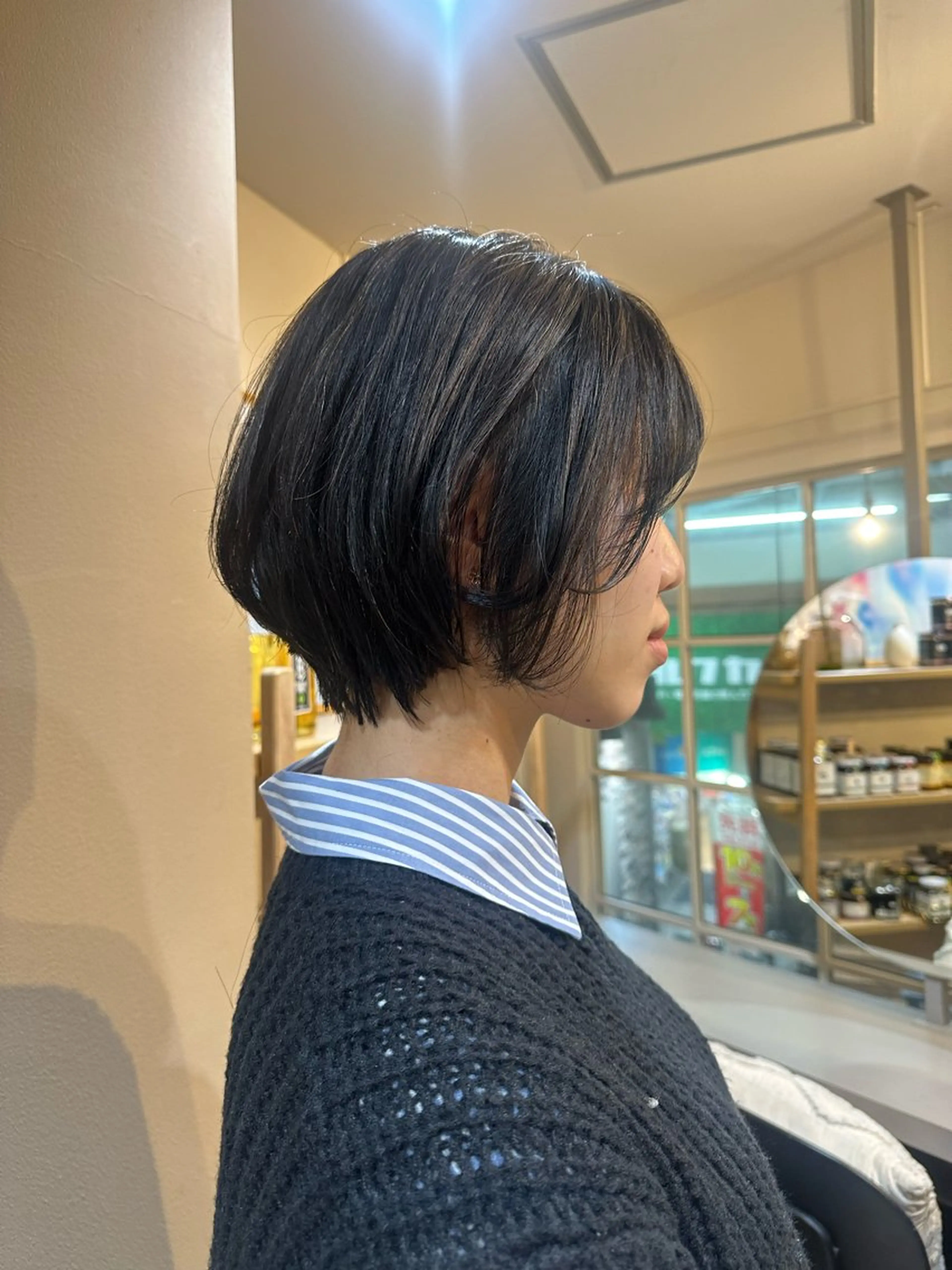 ショート ヘアカラー Ran /レイヤー /ベージュ/髪質改善のヘアスタイル