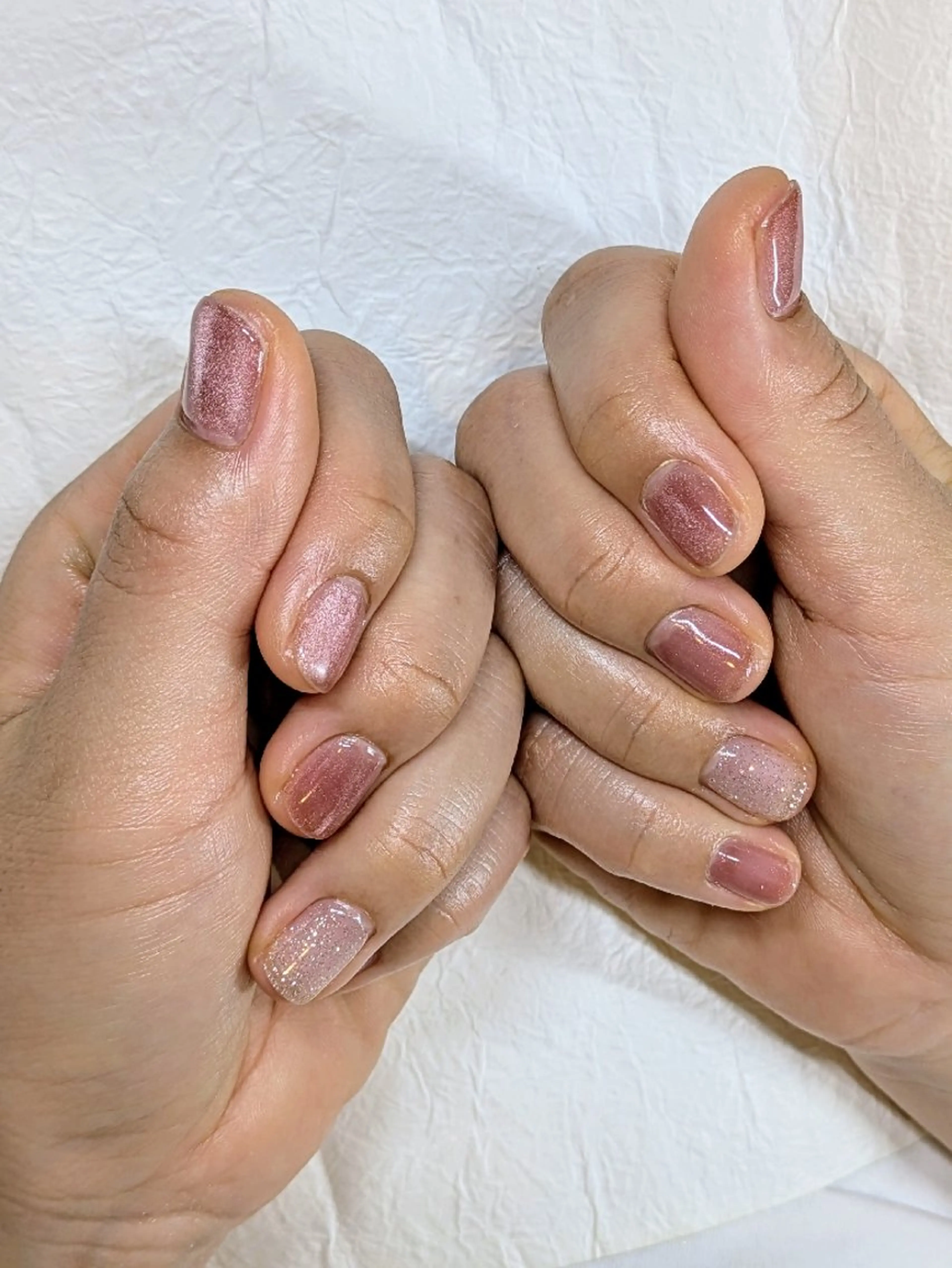 ネイル クリアネイル フラッシュネイル キラキラネイル マグネットネイル 赤色 La Vie Nail【ラヴィネイル】所属・La VieNail 【ラヴィネイル】

のネイルデザイン
