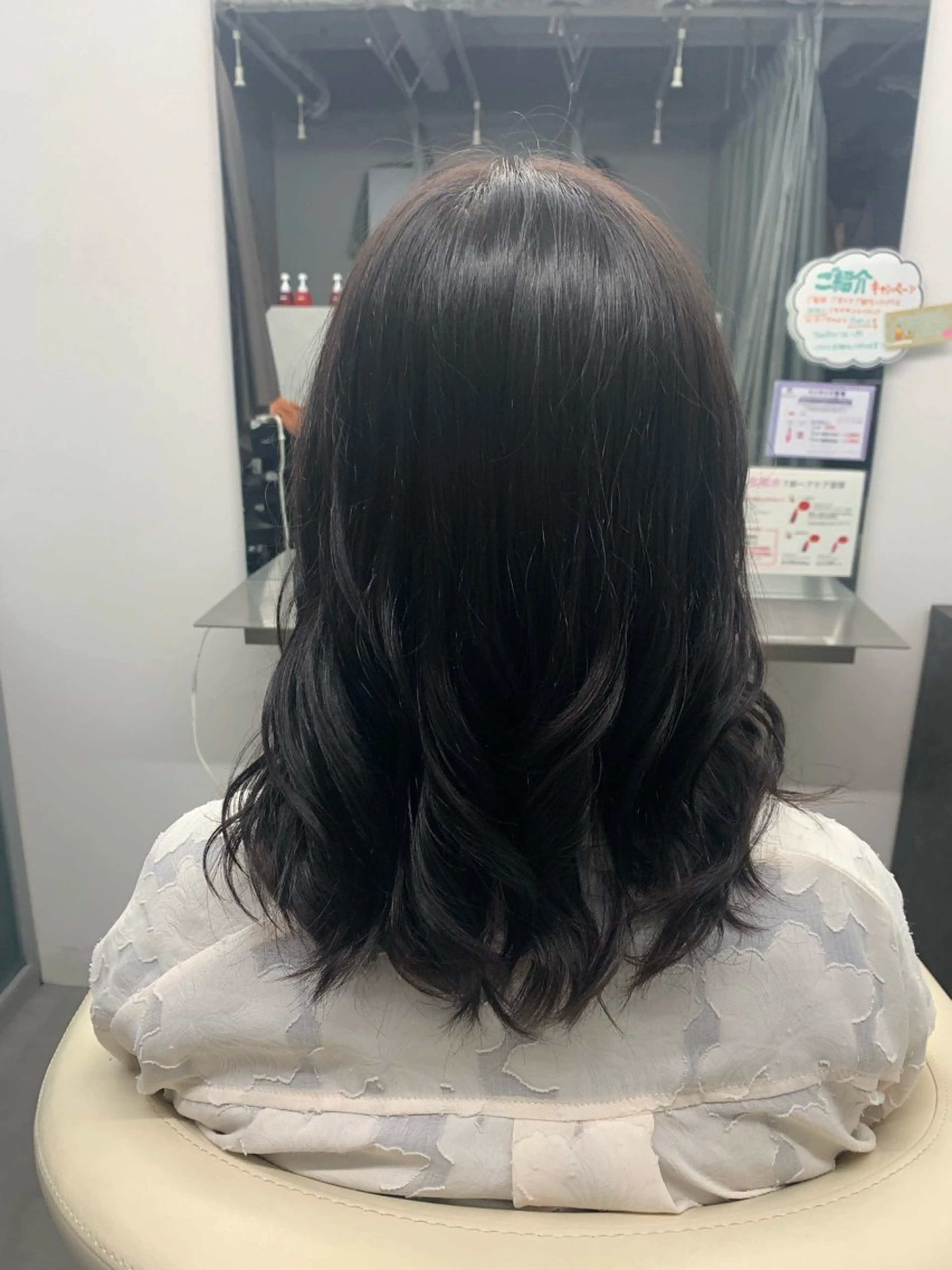 カラー 透明感カラー 愛子 /ハイトーンのヘアスタイル