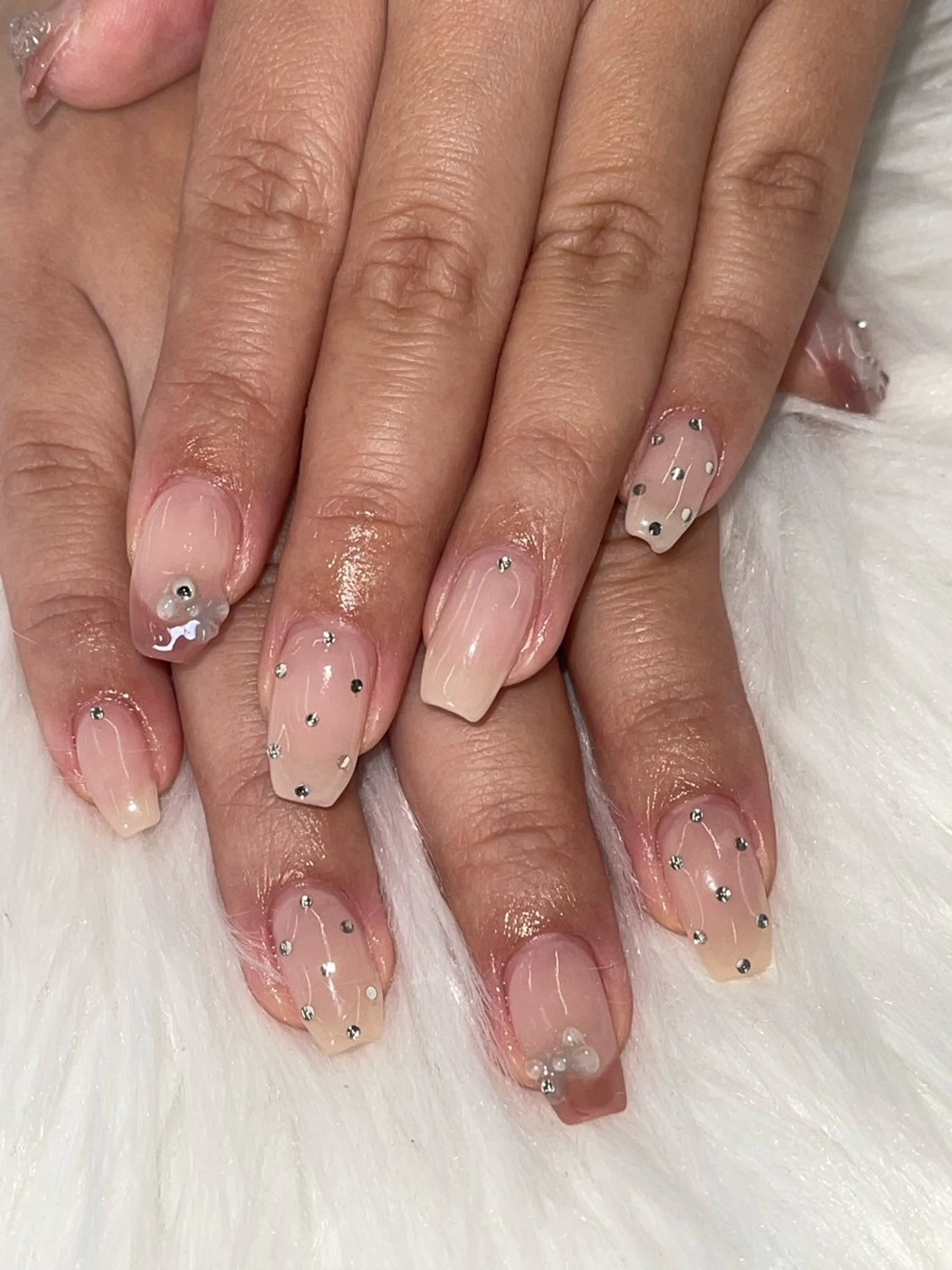 ネイル ハンドネイル Basic本厚木店 𝑨𝒀𝑼✨️のネイルデザイン