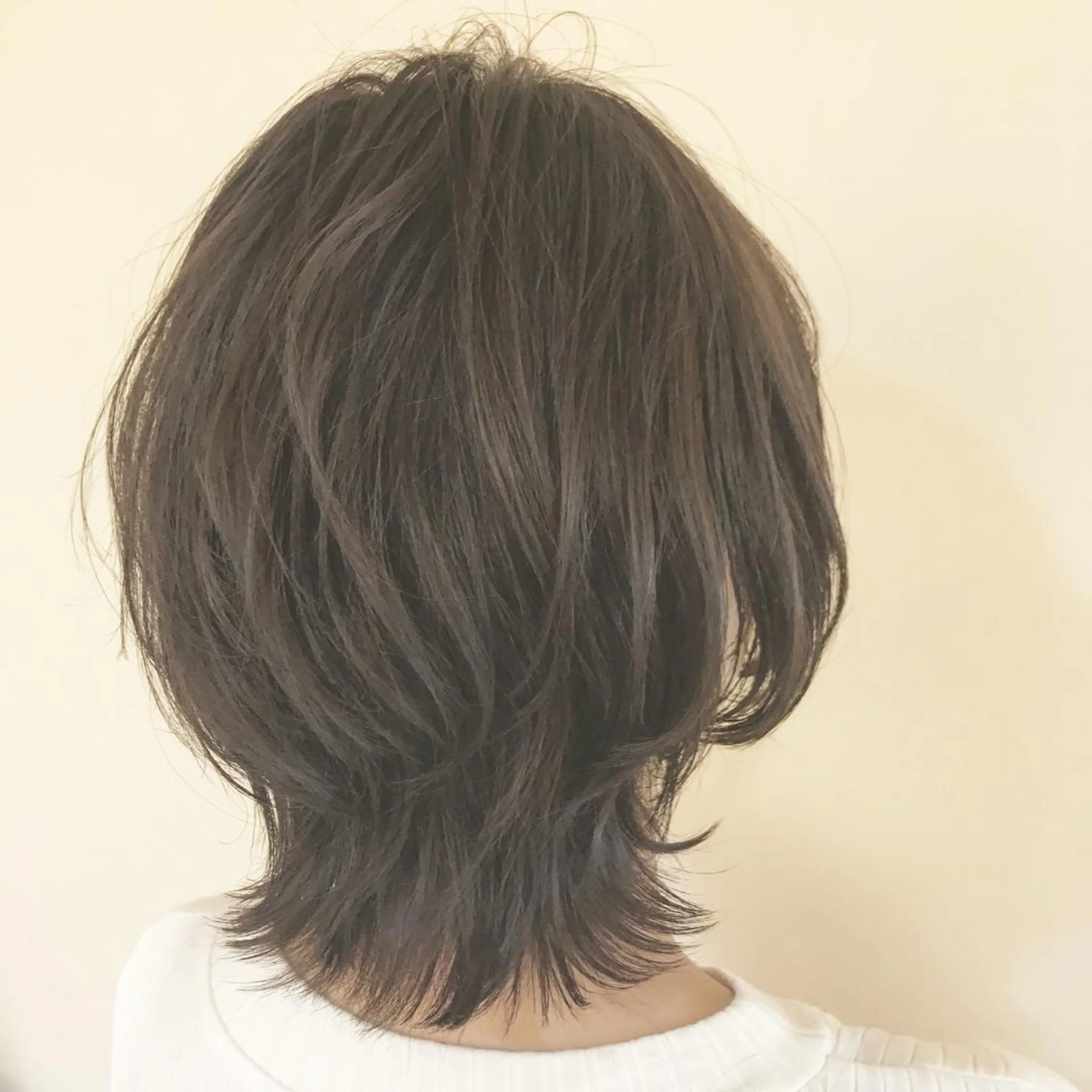 ショート カラー アッシュ ダークアッシュ 宮澤  タケル ミディアムヘアのヘアスタイル
