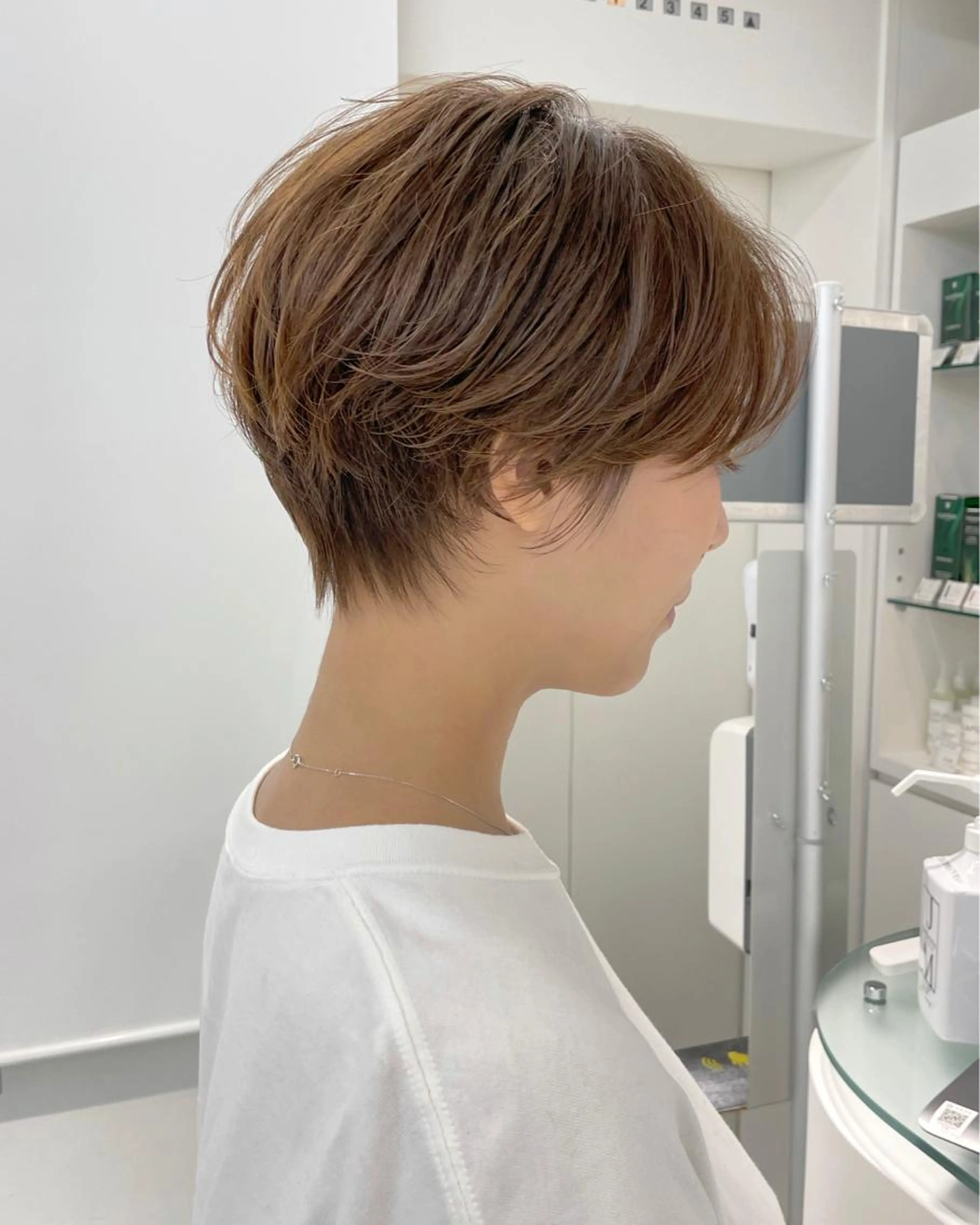 ショート✖︎パーマ(大人ショート、ハンサムショート、マッシュショート、コンパクトショート、くびれ、丸み)の写真