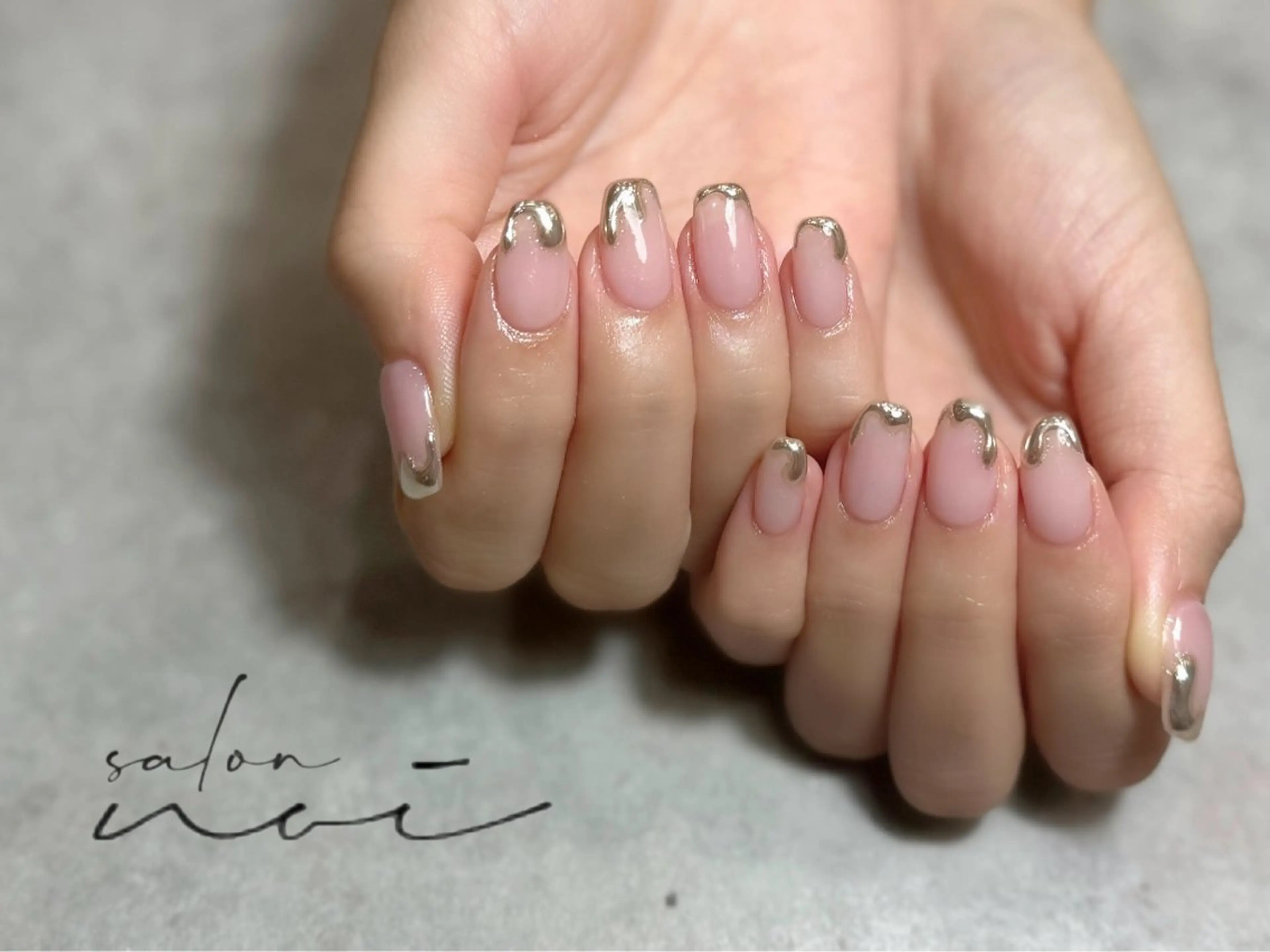 ネイル フレンチネイル ミラーネイル ハンドネイル salon noi所属・salon noiのネイルデザイン