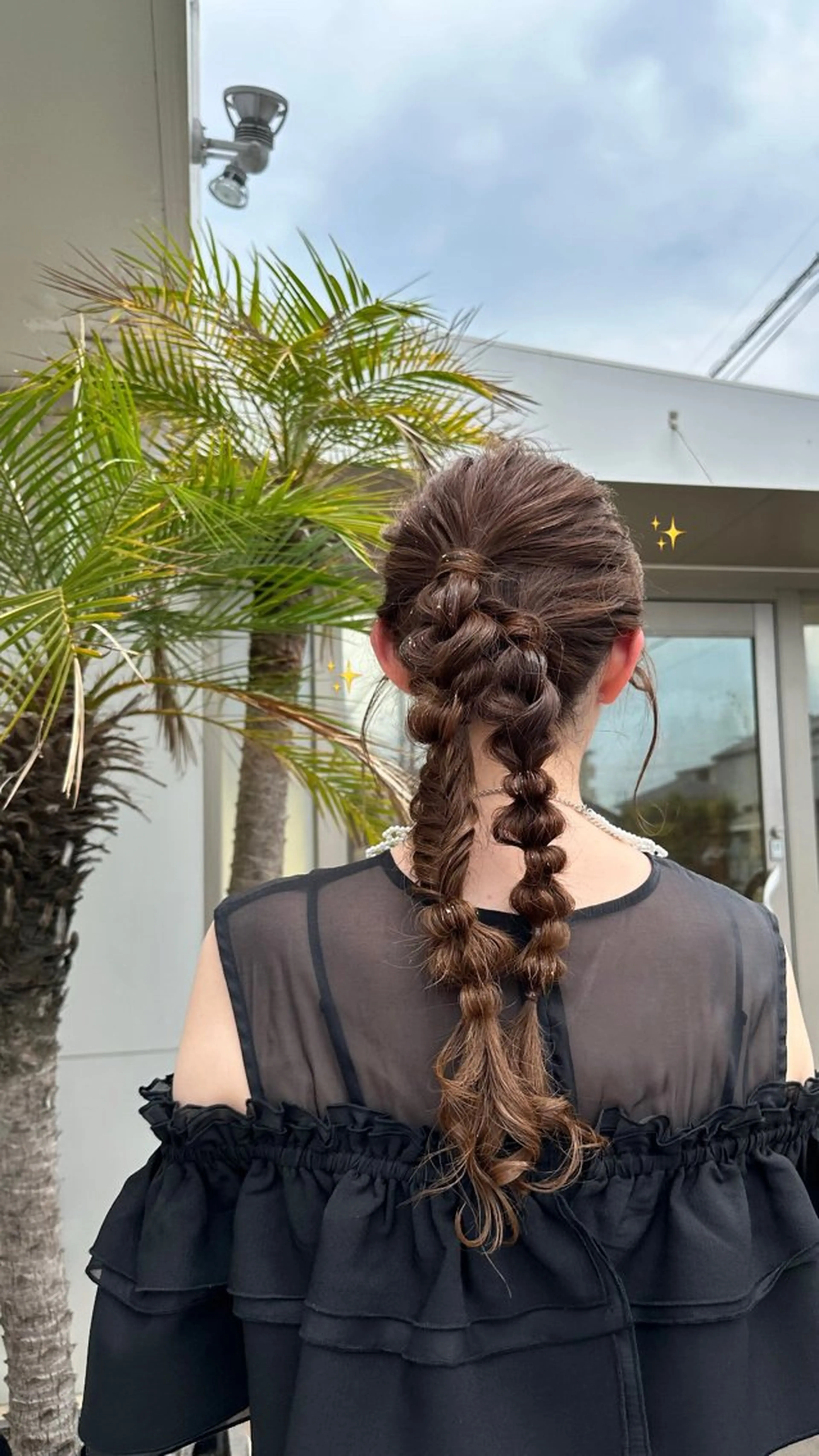 カット＋THROWカラー＋ケアプロ使用最高級フローディアトリートメント✂️🎀✨の写真