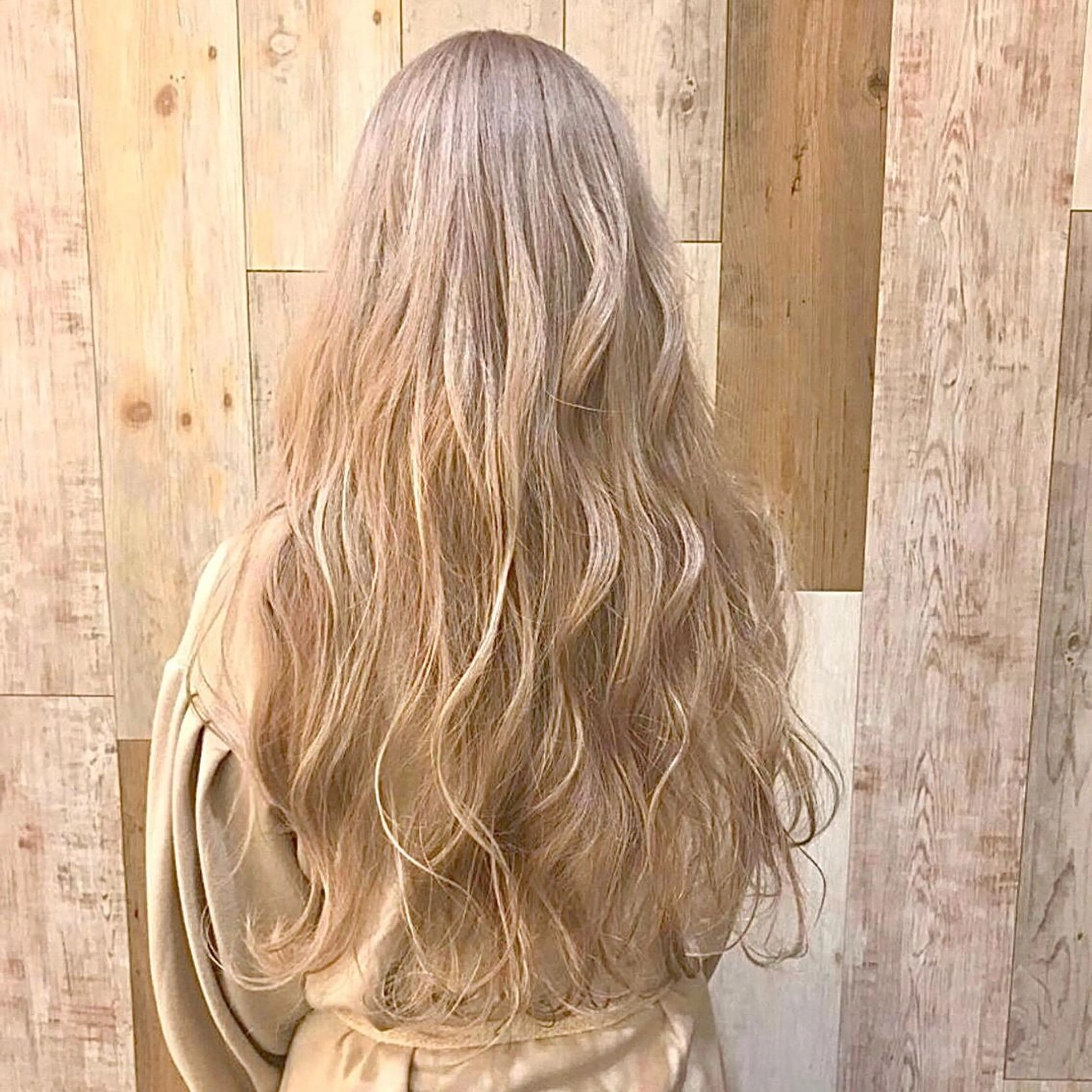 ロング Natsumi🐾 Aujuaソムリエのヘアスタイル