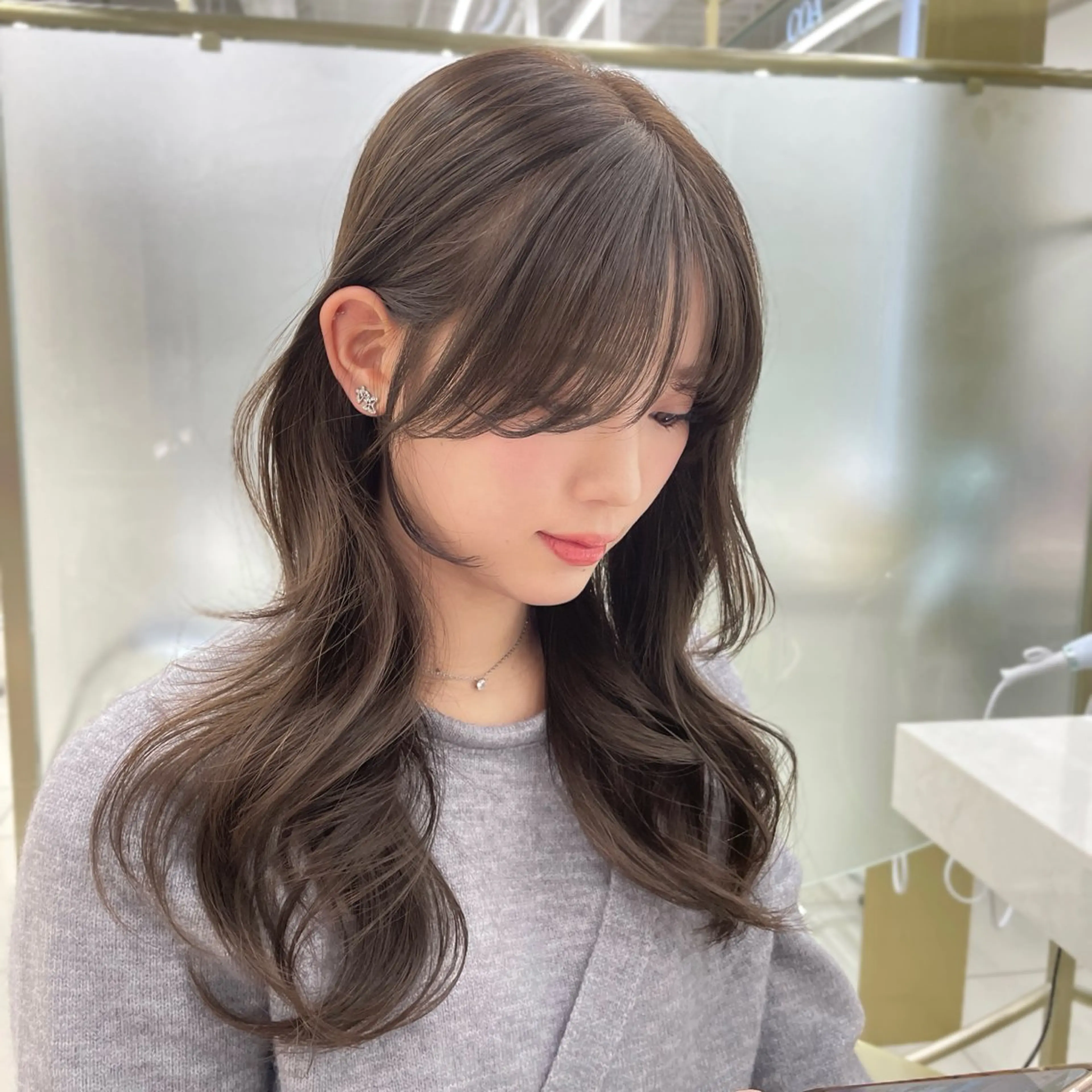 セミロング 透明感カラー/銀座 🖤かりん🖤COAのヘアスタイル