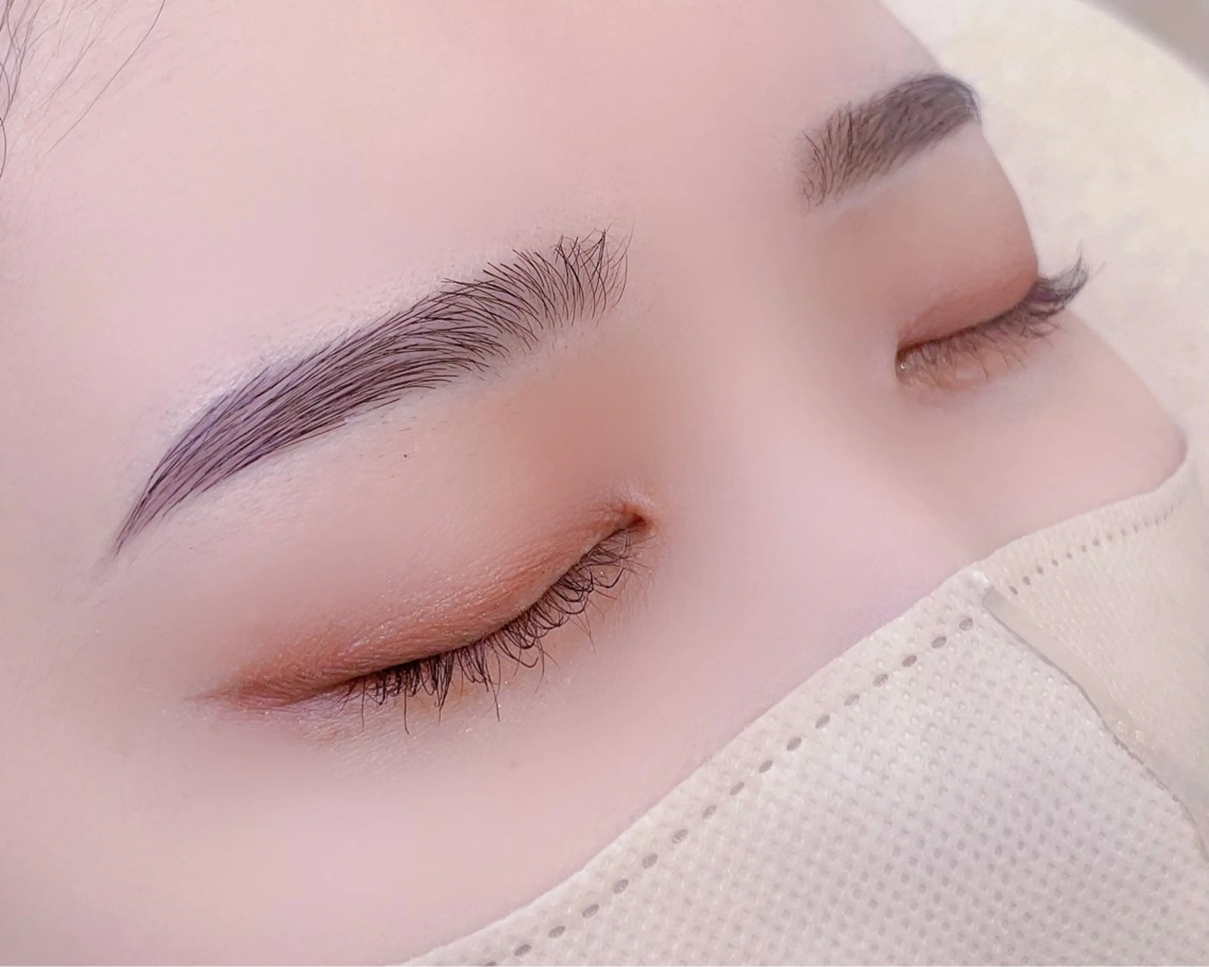 【2.3回目限定🧸】美眉アイブロウwax(ワックス脱毛+カット)の写真