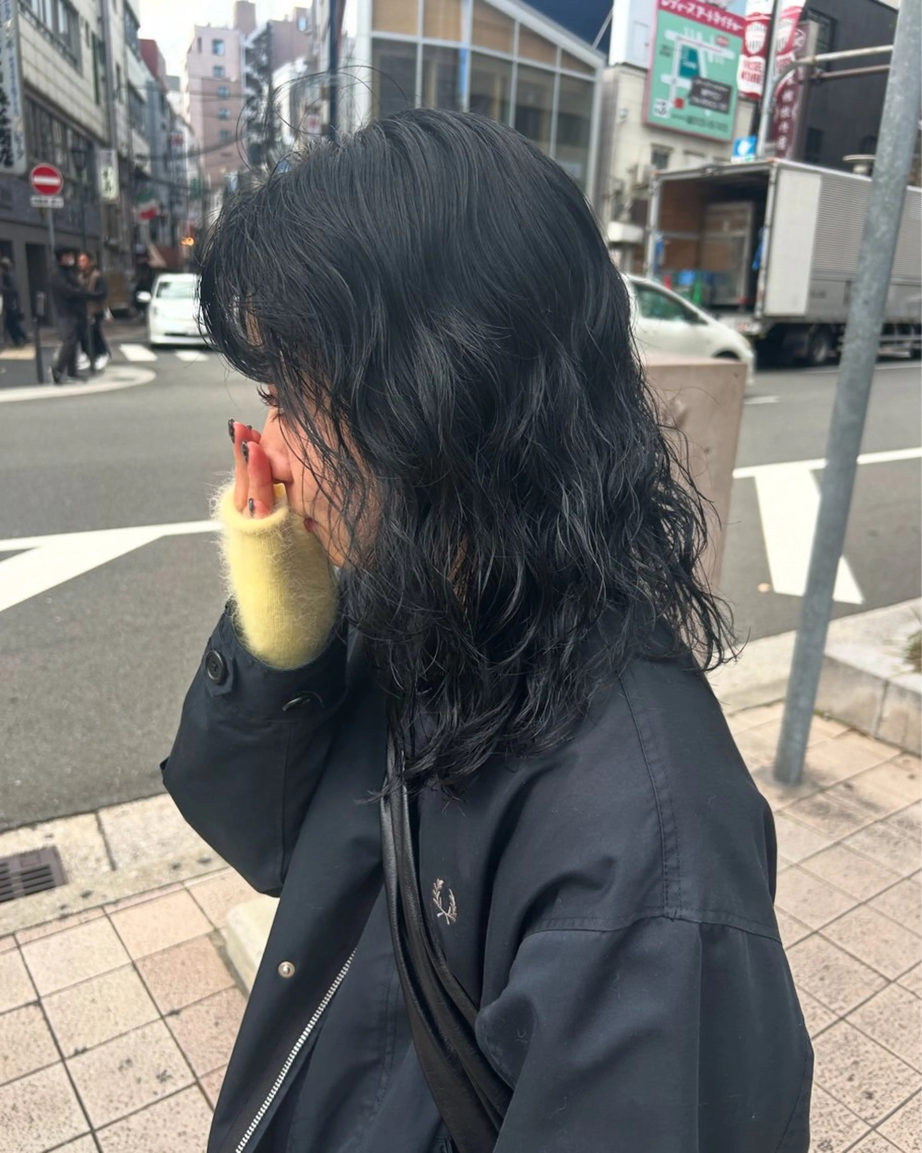 セミロング color list 倉本恋のヘアスタイル
