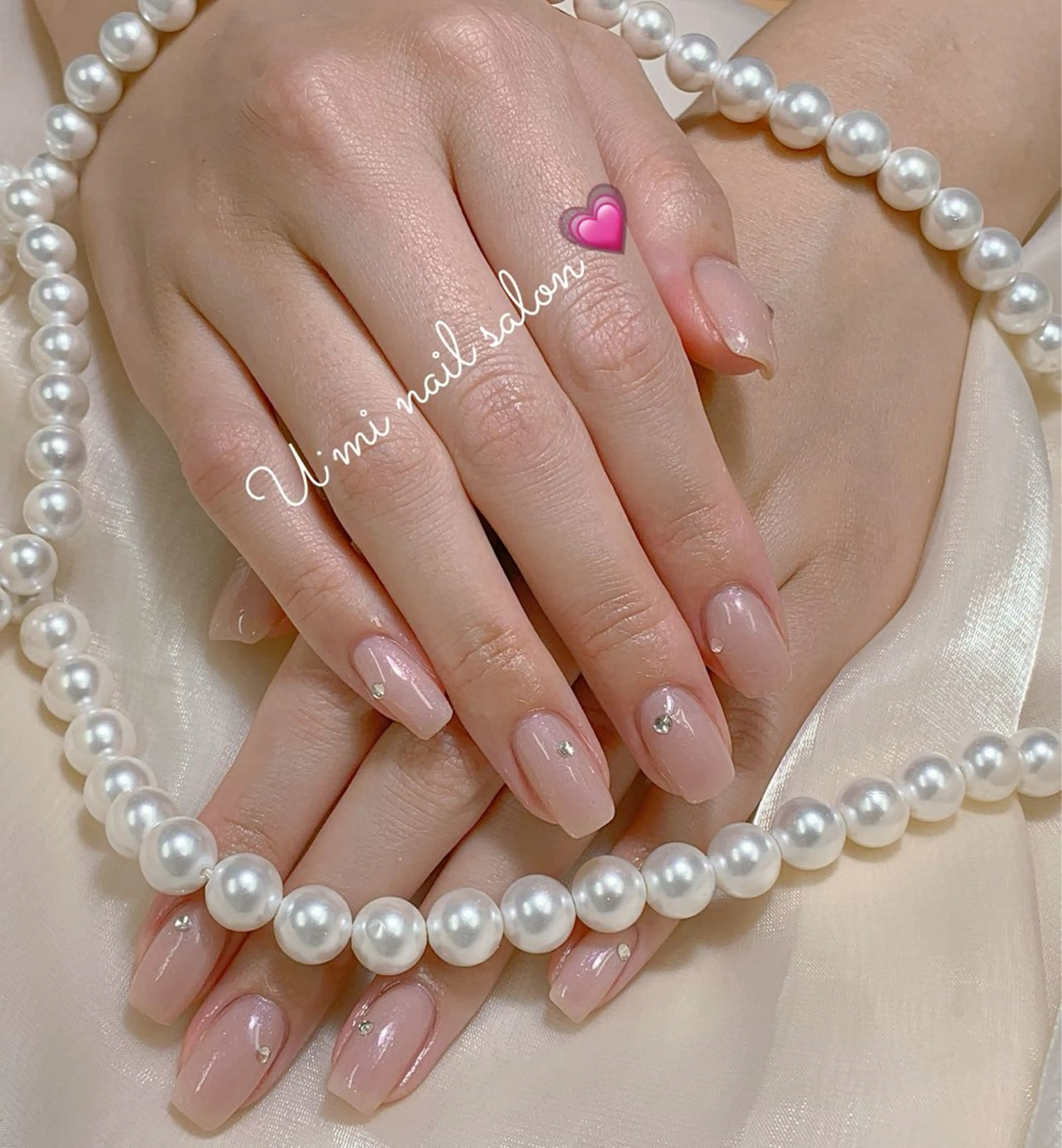 ネイル ワンカラーネイル ストーンネイル ハンドネイル Ｕ·Mi nail salon所属・u・mi  上野御徒町パラジェルのネイルデザイン