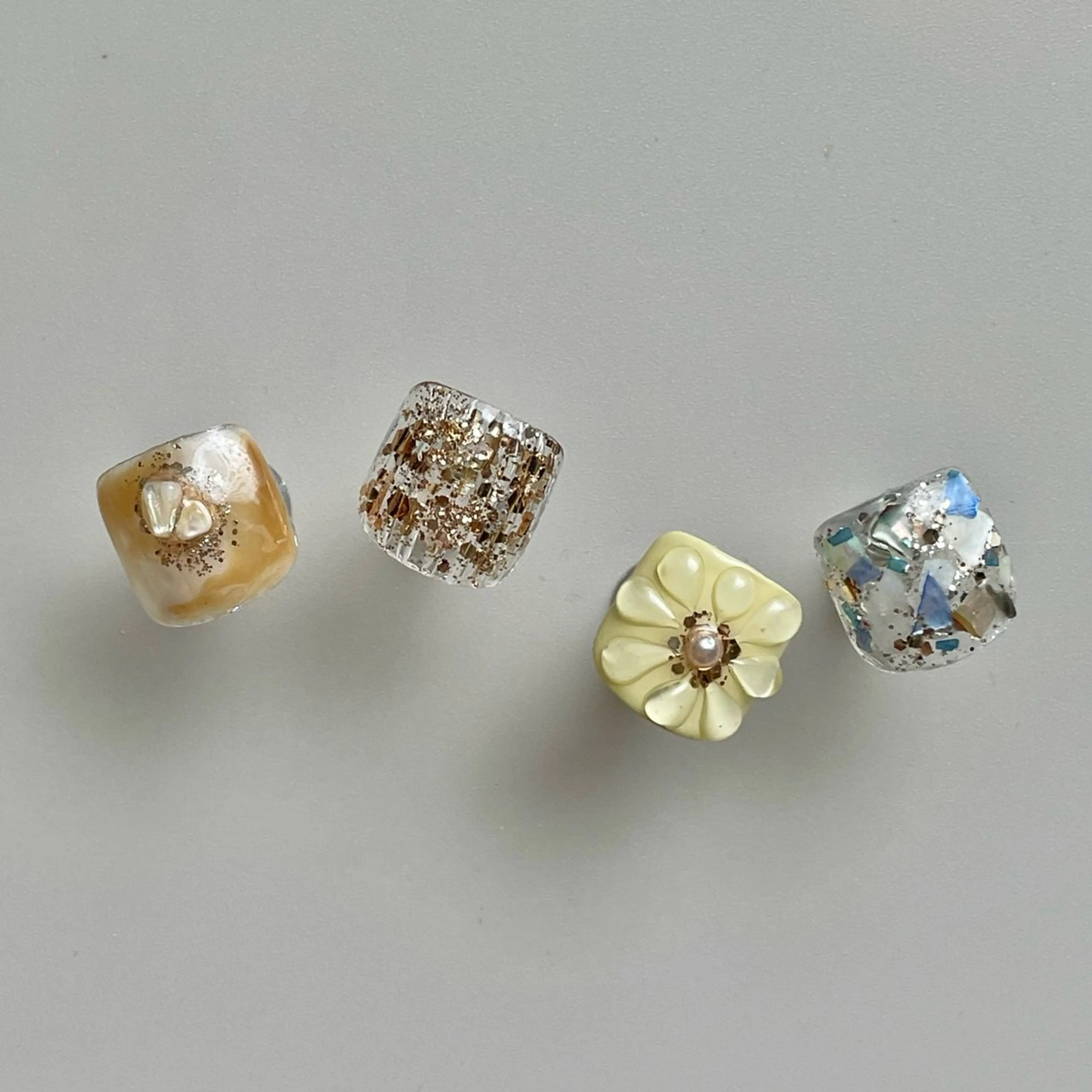 ネイル アートネイル フラッシュネイル ラメ(グリッター) マグネットネイル ミラーネイル complex asobi nail所属・勝俣 🌱横浜のネイルデザイン