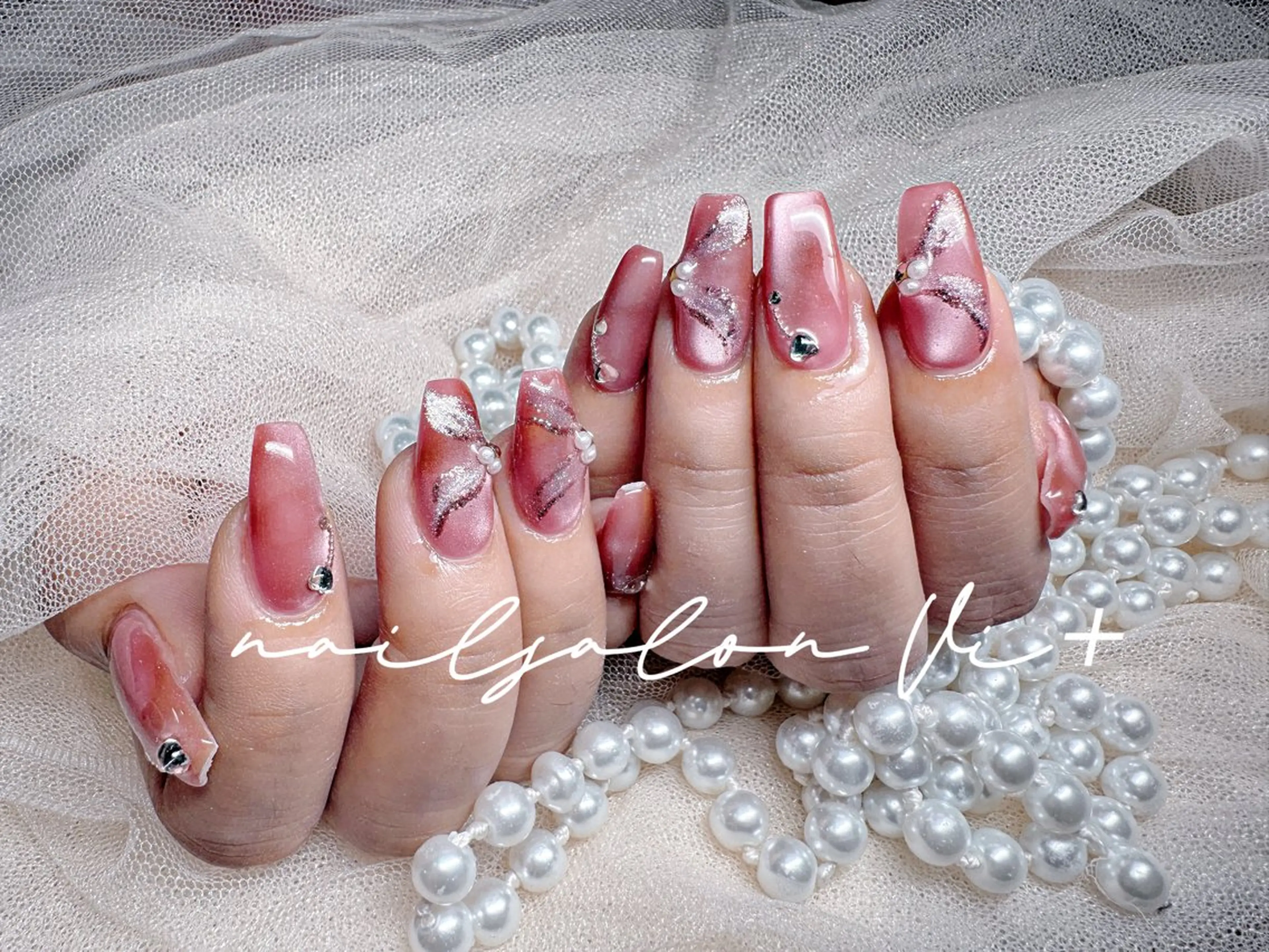 ネイル ハンドネイル ✨Nailsalon Vi+✨のネイルデザイン
