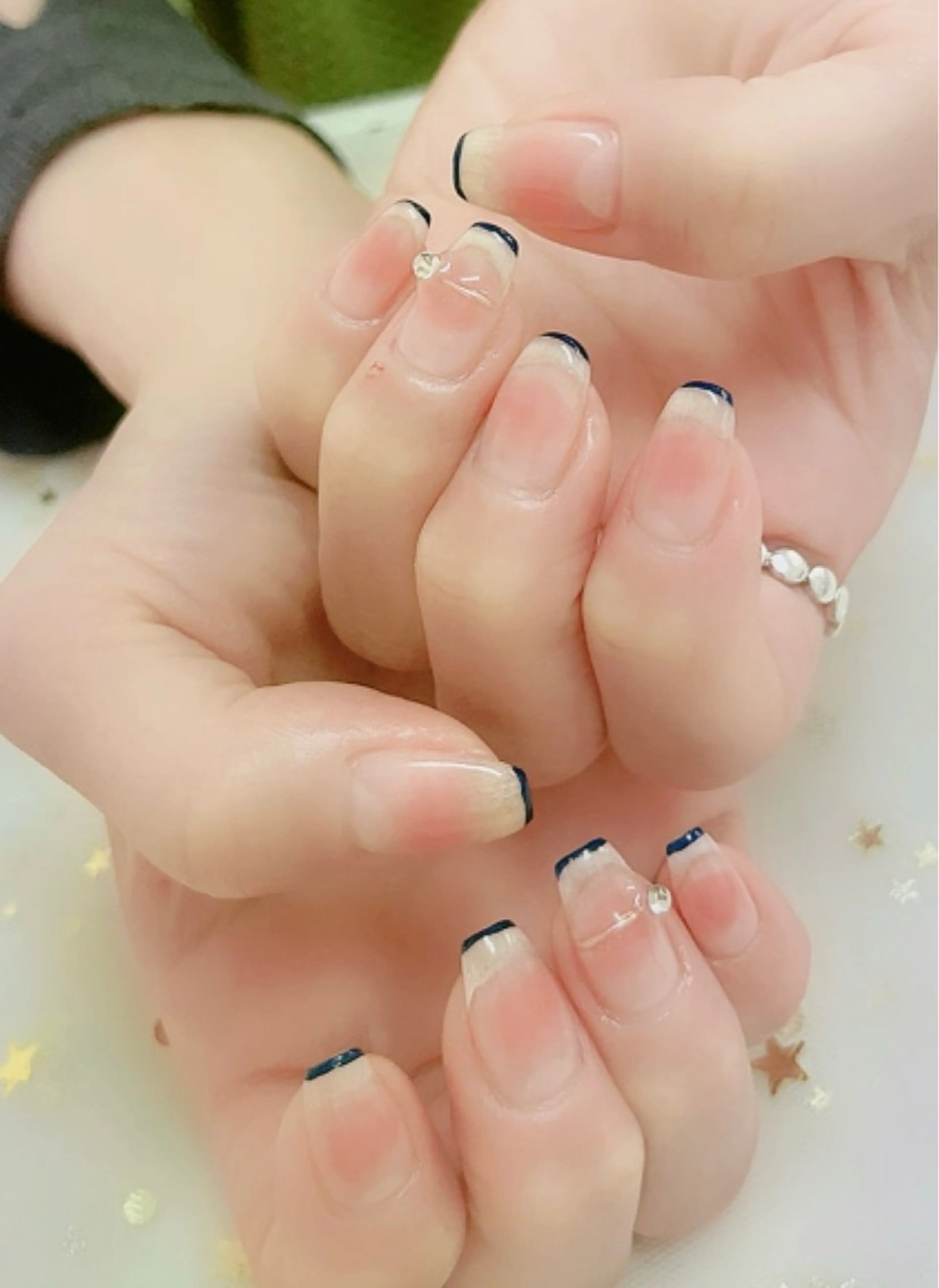 ネイル フレンチネイル ハンドネイル 上福岡 らんらんのネイルデザイン