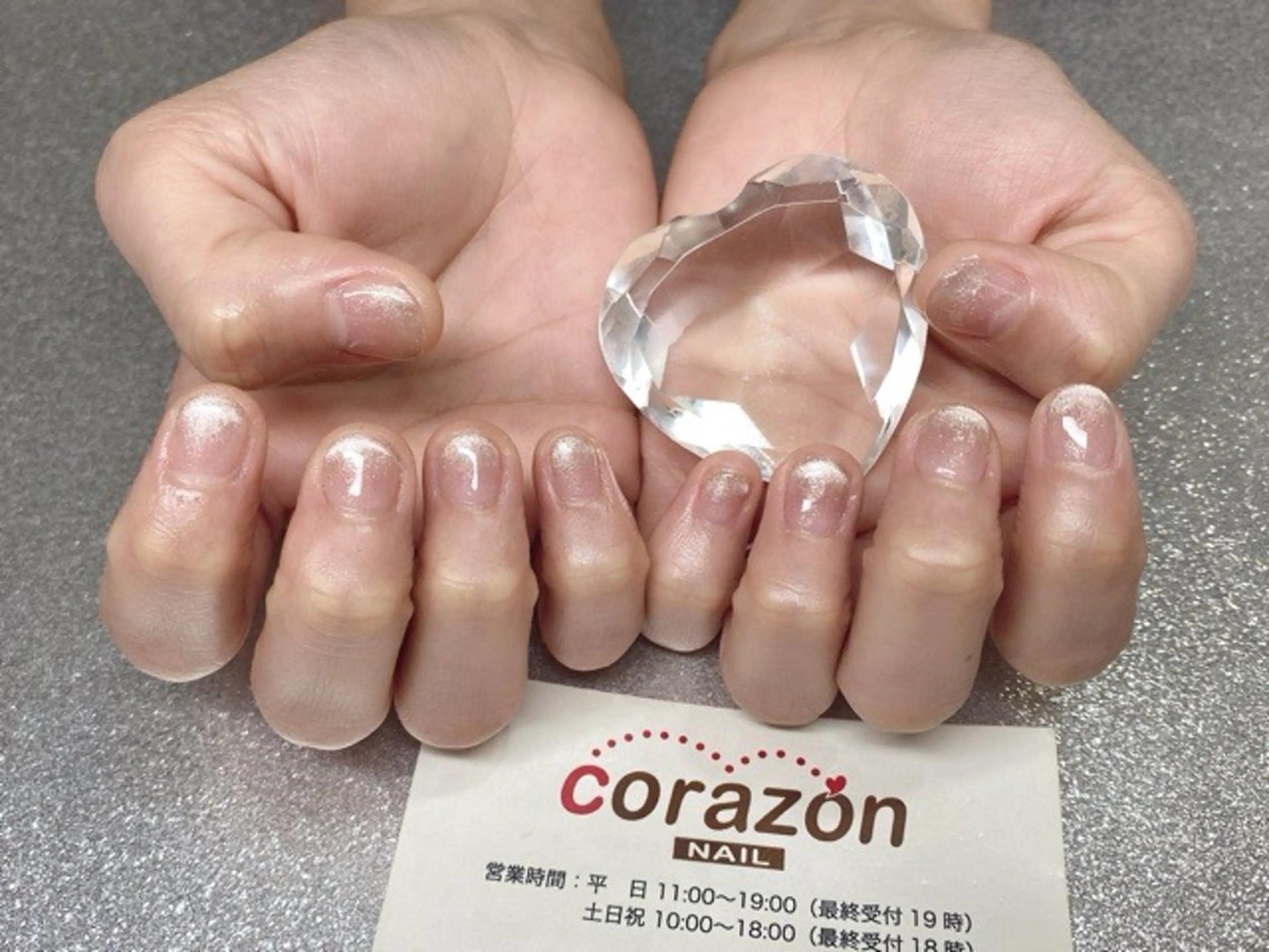 ネイル ラメ(グリッター) マグネットネイル ワンカラーネイル ハンドネイル corazon所属・ネイリスト aicoのネイルデザイン