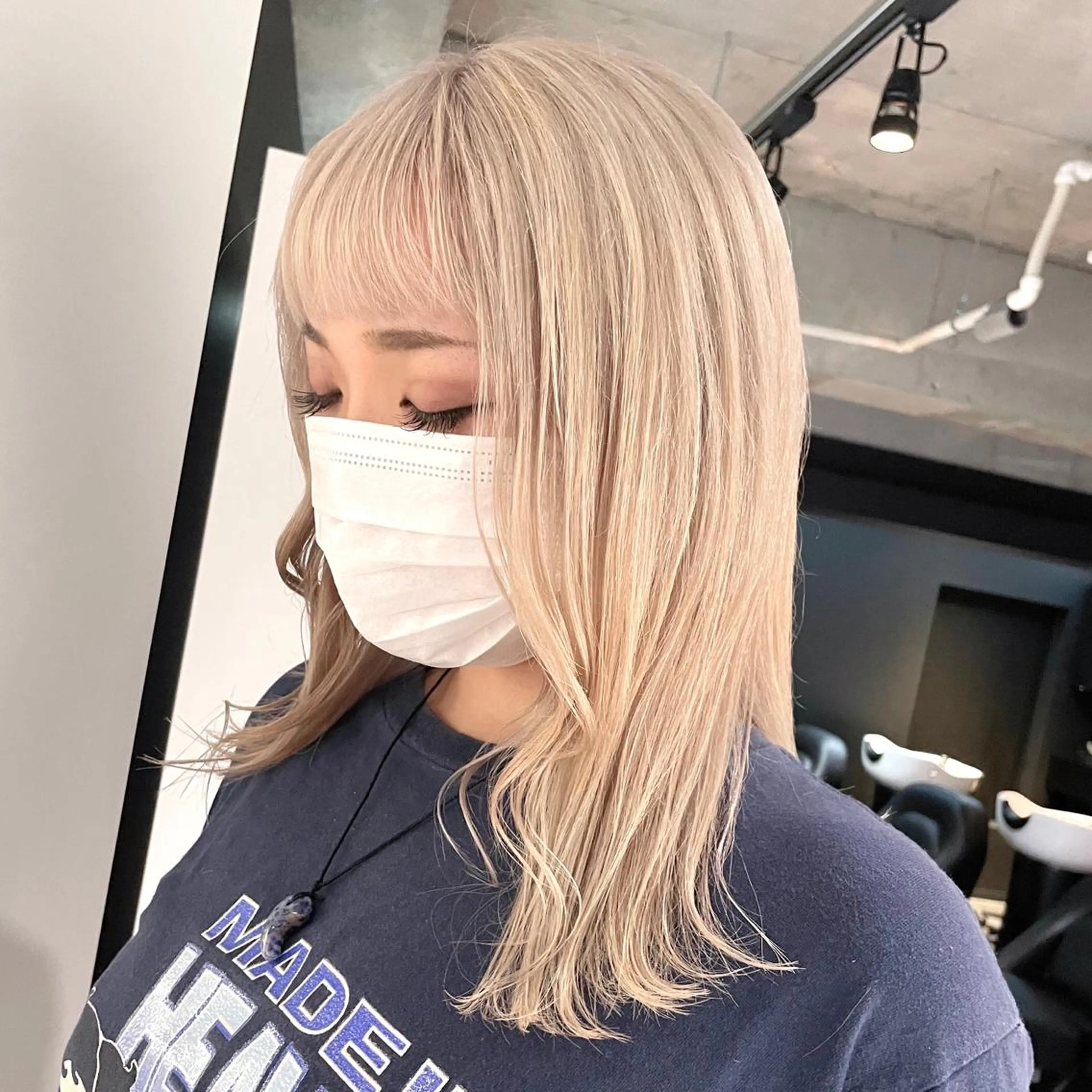 セミロング カラー ベージュカラー ブロンド ブロンドベージュ LINDO TOKYO所属・✨ハイトーン✨ 濱田知孝のヘアスタイル