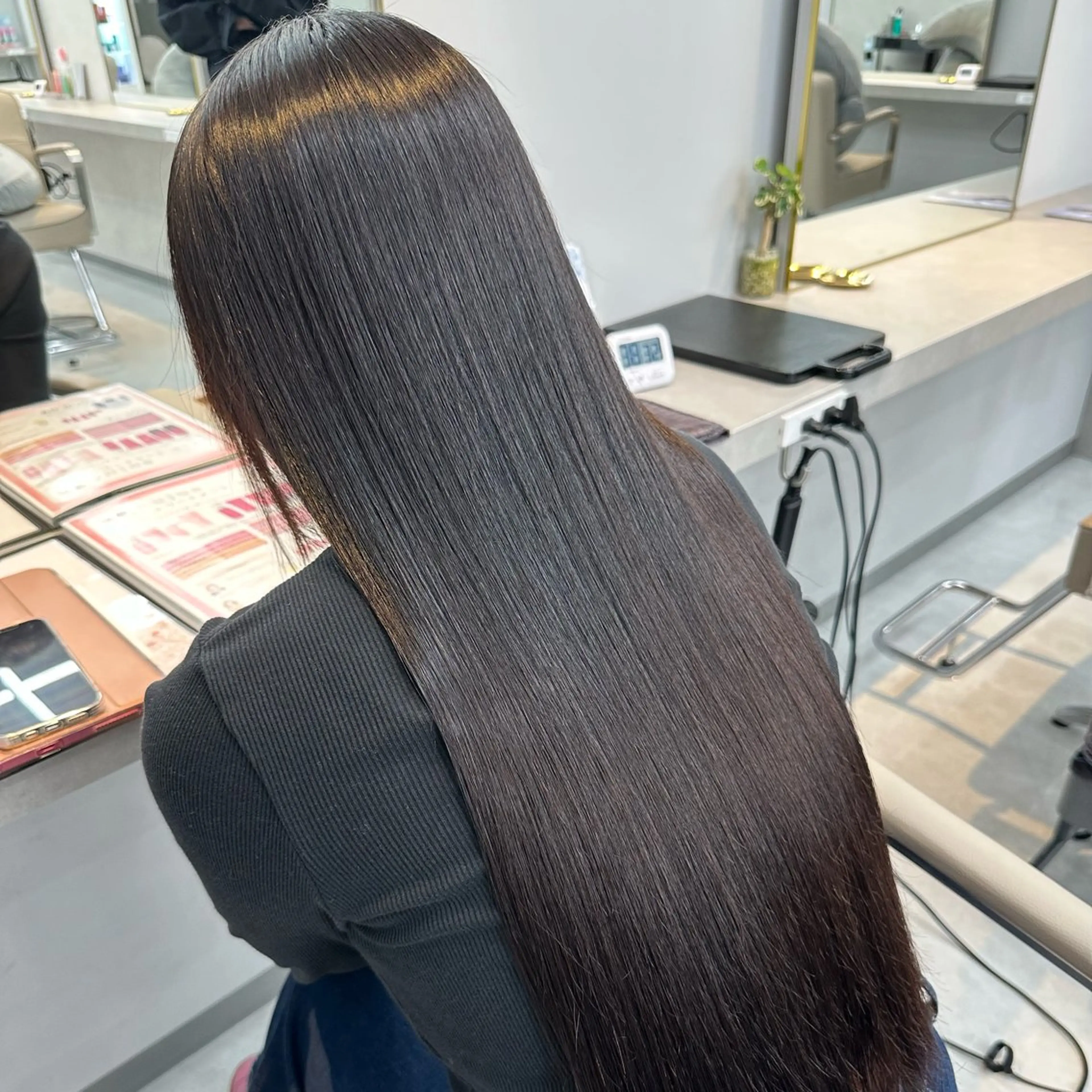 ロング 縮毛矯正 佐々木 玲のヘアスタイル