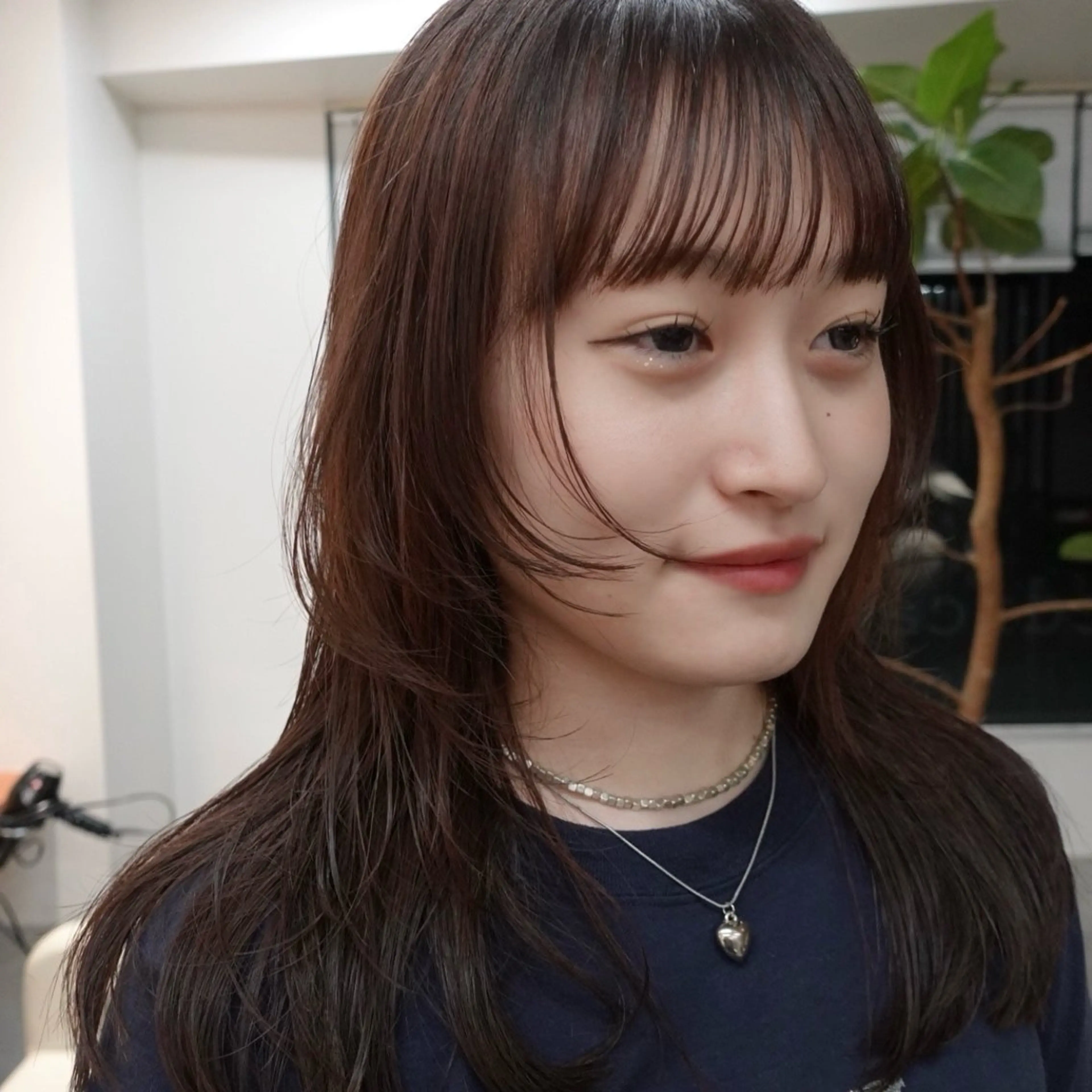 セミロング ヘアアレンジ レイヤーカット カット 🌐サトウ リョウ🌐のヘアスタイル