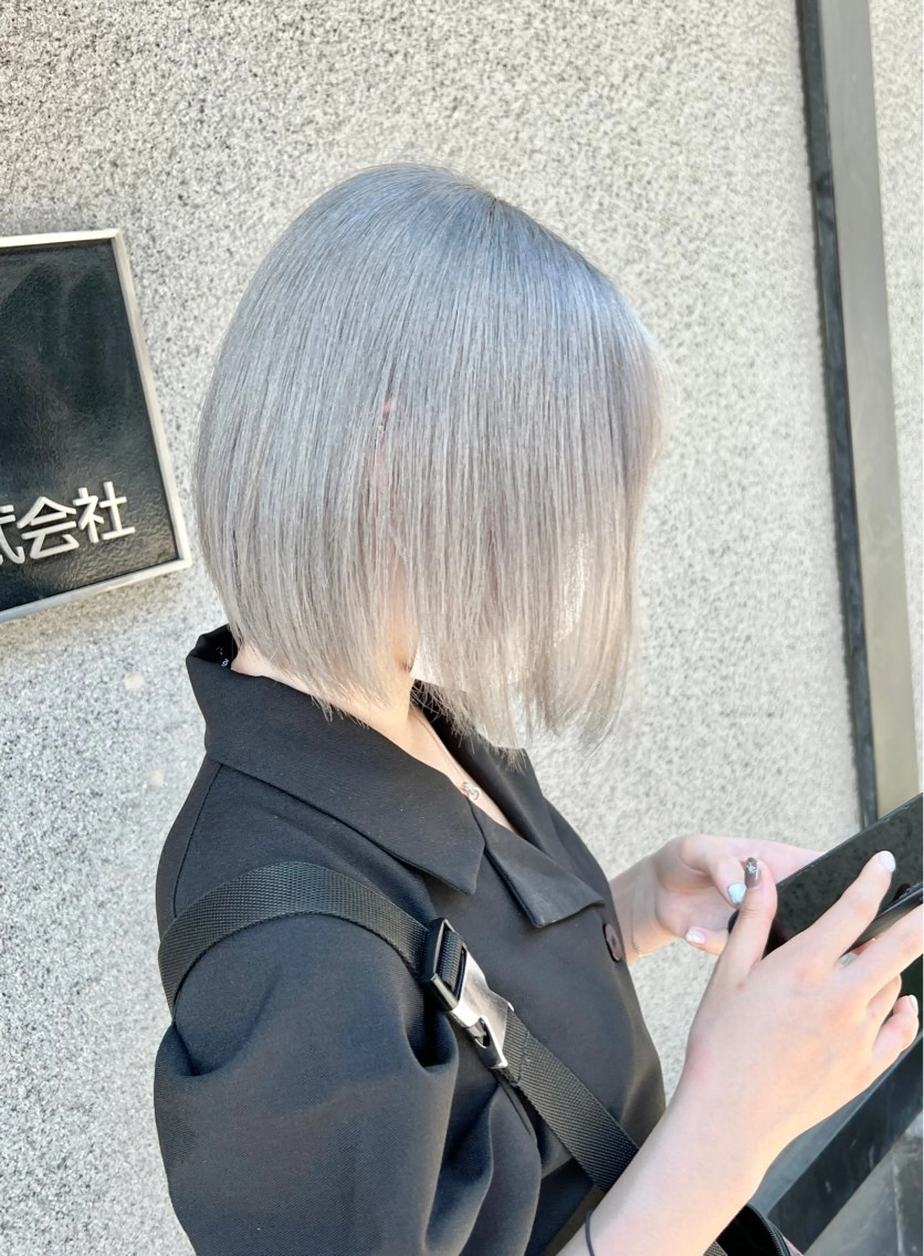 ショート カラー カット ヘアカラー Via  京都烏丸所属・ハイトーン/ブロンド /レイヤー/りなのヘアスタイル