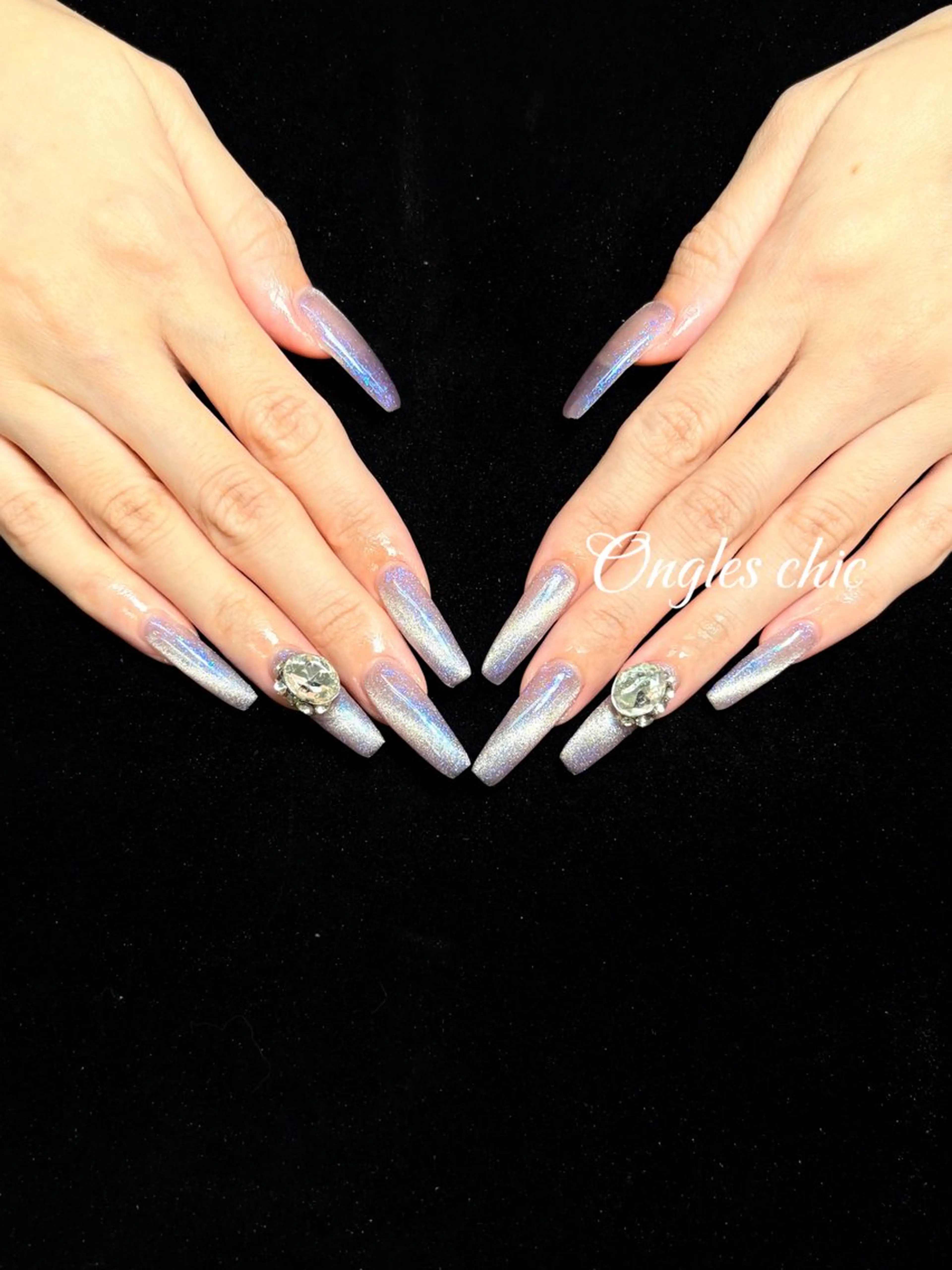 ネイル ハンドネイル ハンドケア ongles chicのネイルデザイン