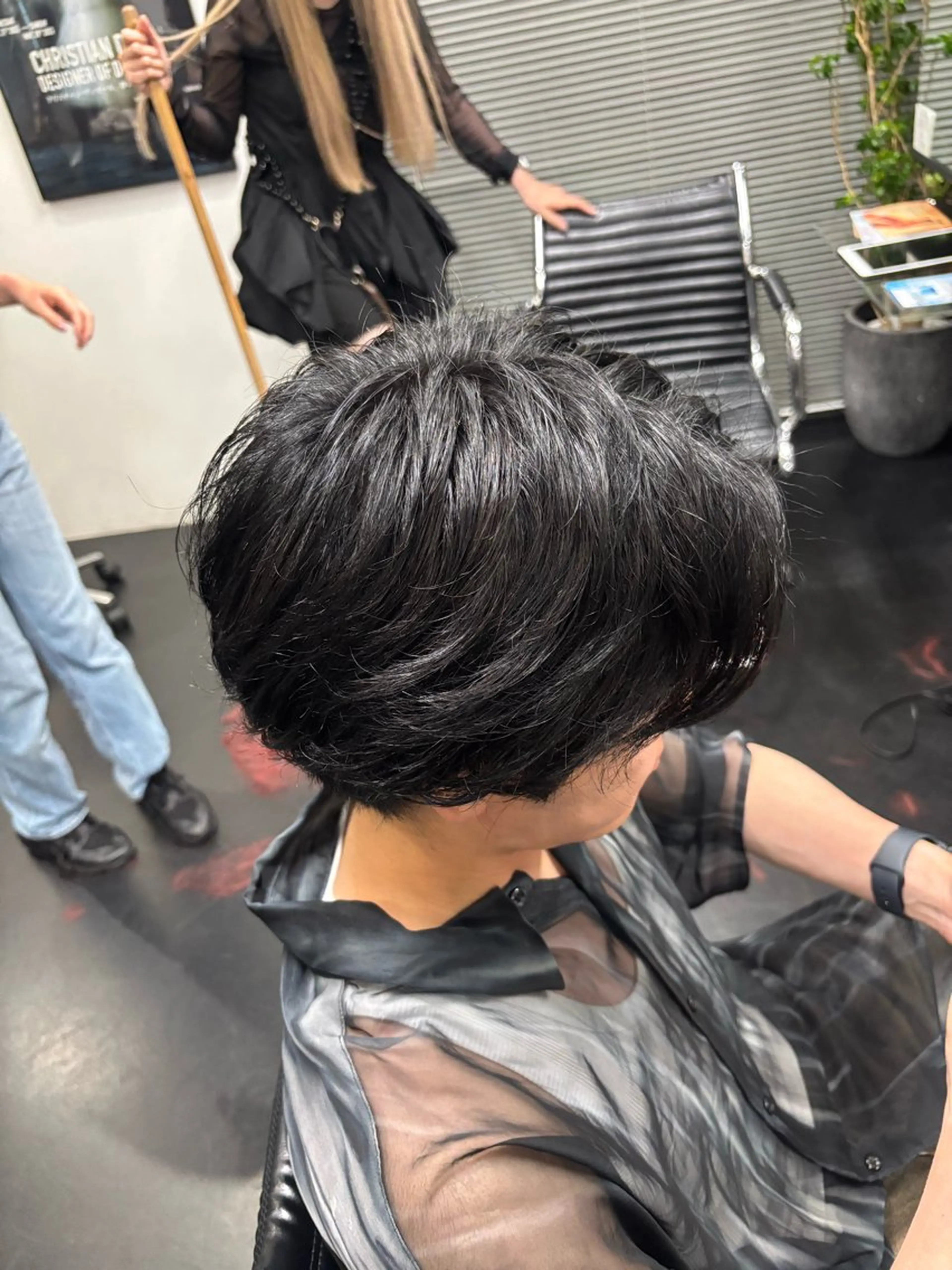 ショート カラー メンズ 黒髪 古内 柊のヘアスタイル
