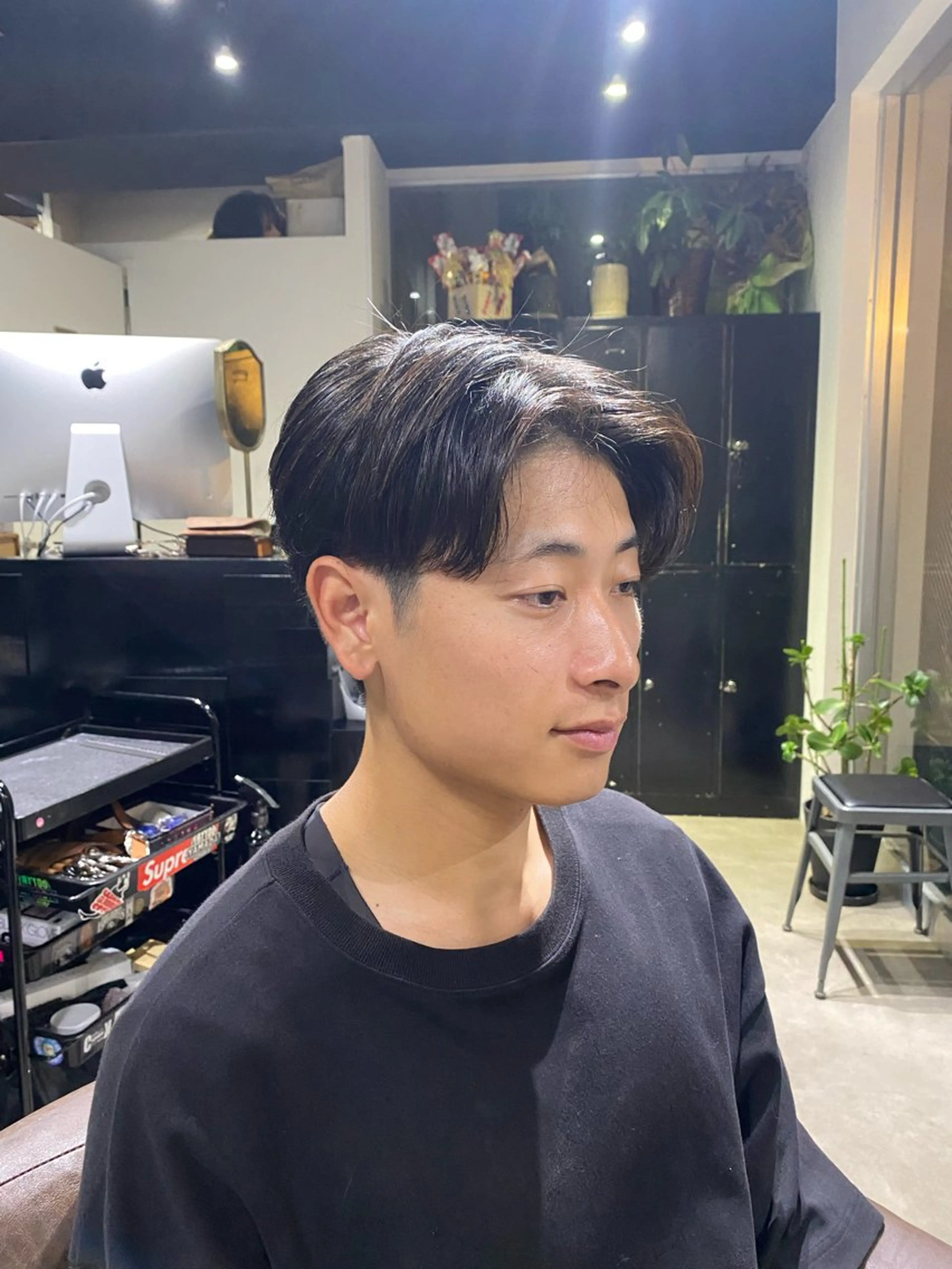 ショート メンズ センターパート ミルクティーベージュ ブリーチ🖤サヤカのヘアスタイル