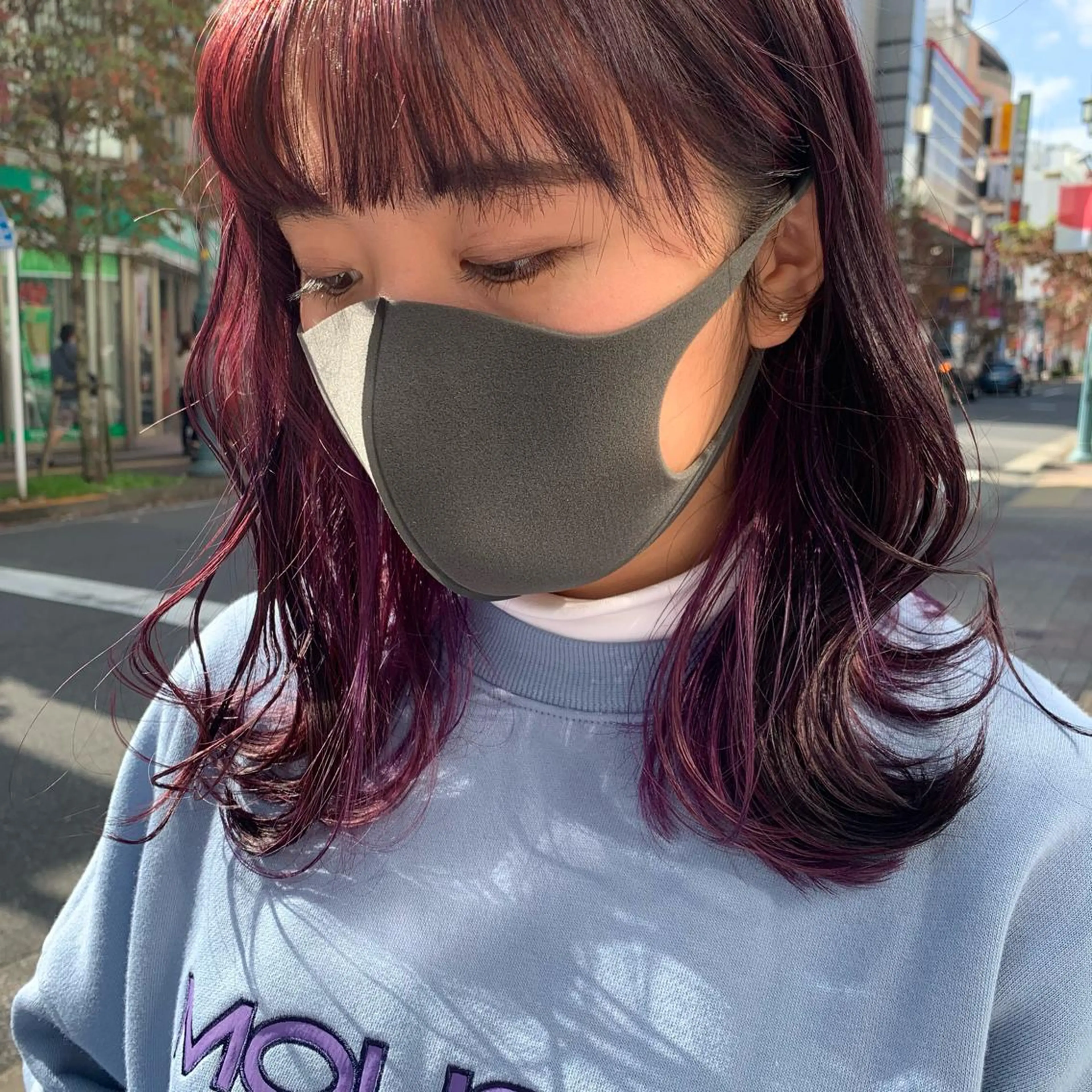 セミロング カラー インナーカラー ヘアカラー トリートメント 韓国ヘア🦋 MIYUのヘアスタイル