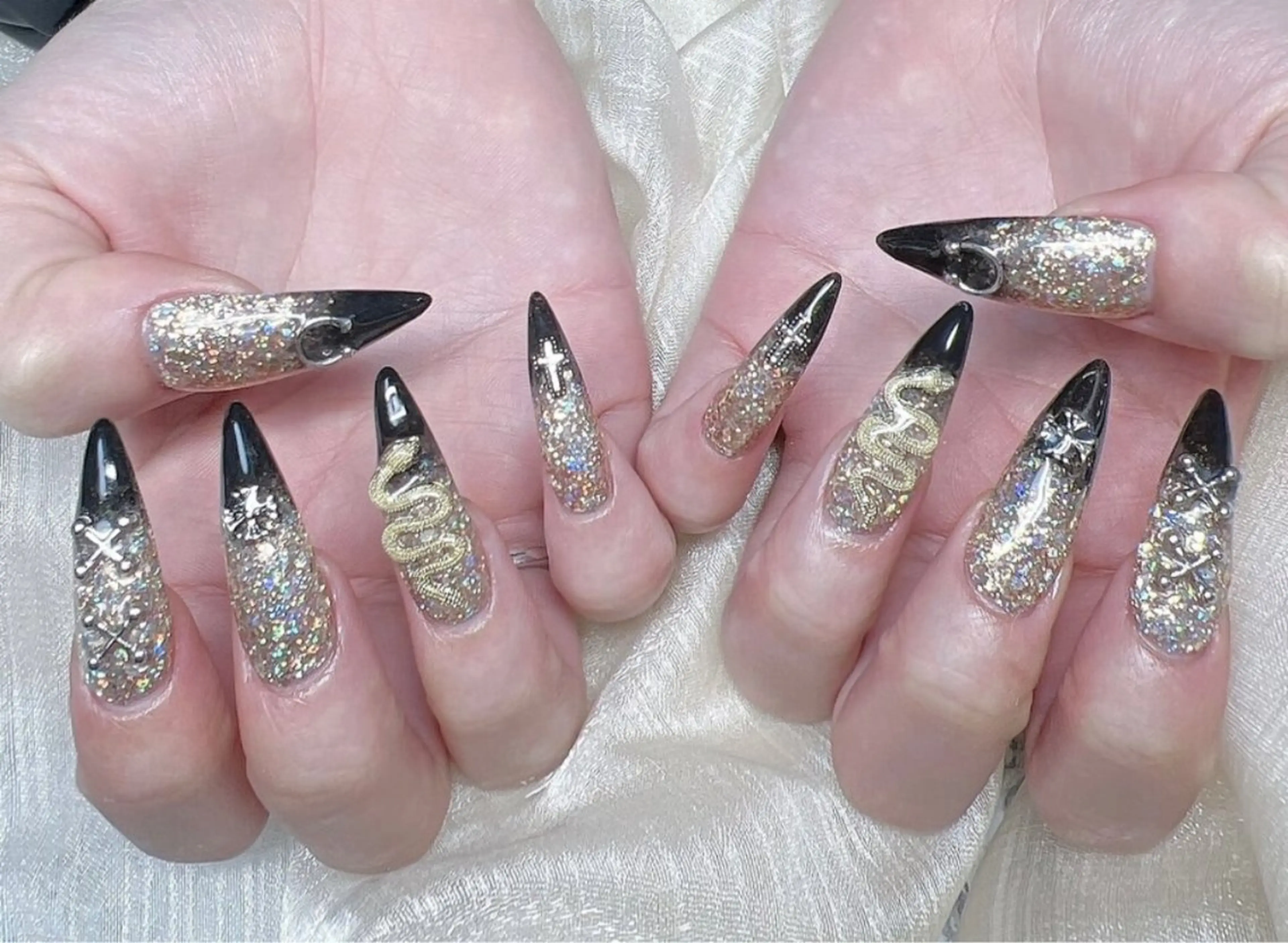 スカルプ持ち込みゴージャス(初回オフ無料)の写真