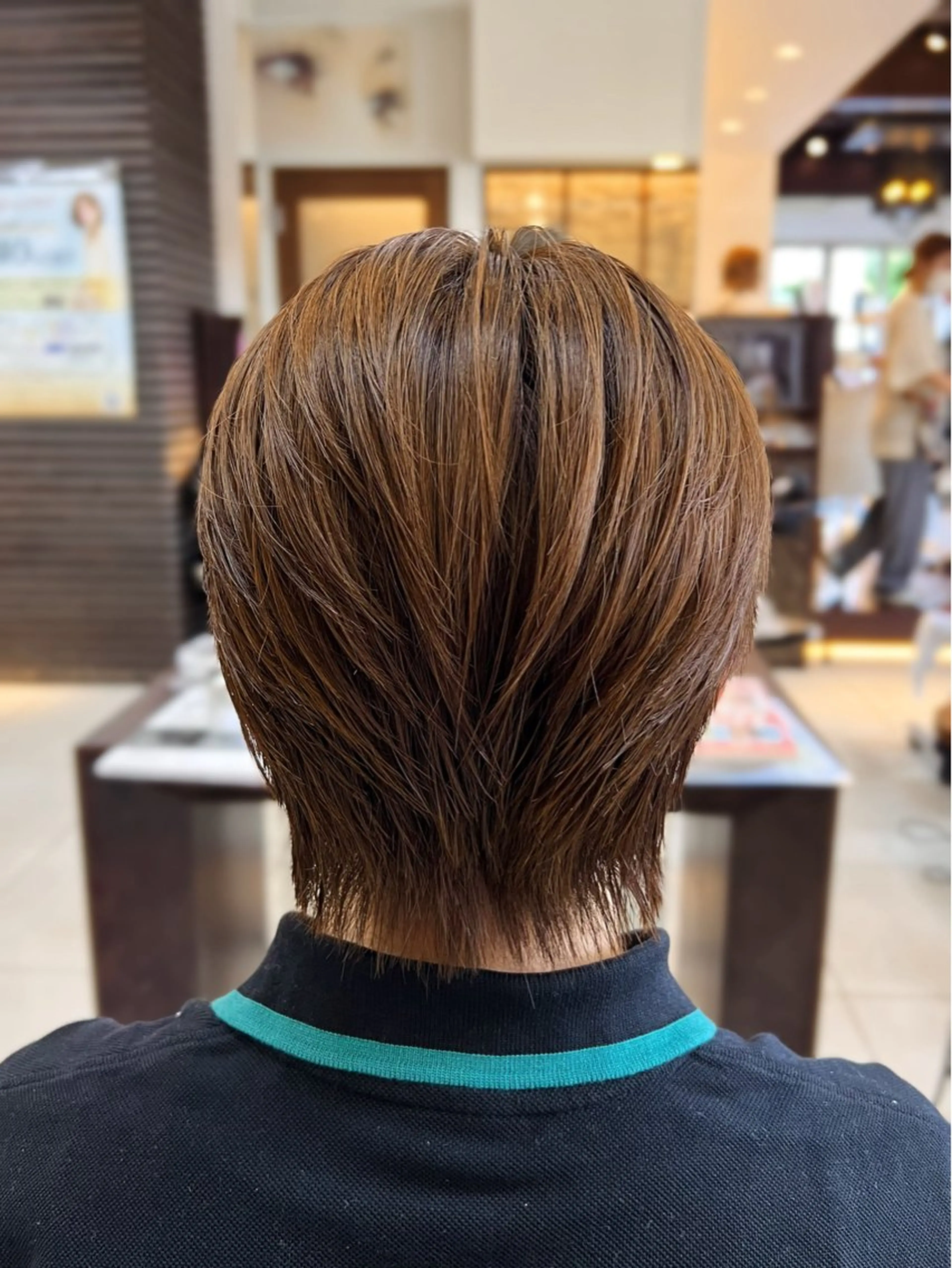 カット 🩵透明感カラー🩵 緒方美柚のヘアスタイル