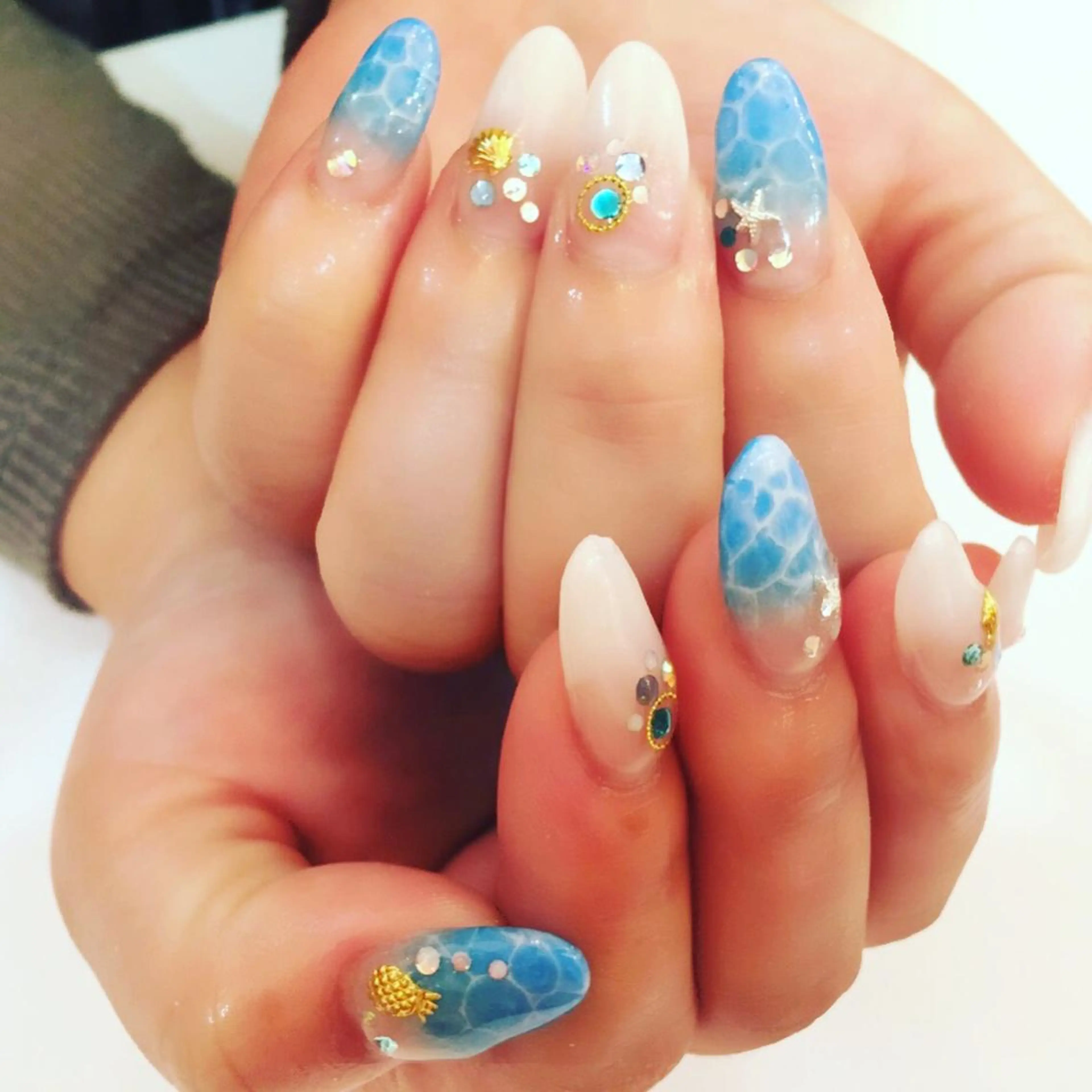 セミロング カラー パーマ ヘアアレンジ メンズ キッズ ネイル マツエク・マツパ 学生（メンズ向け） 付け放題 学生 アートネイル フットネイル NAILSGOGO shibuyaのネイルデザイン