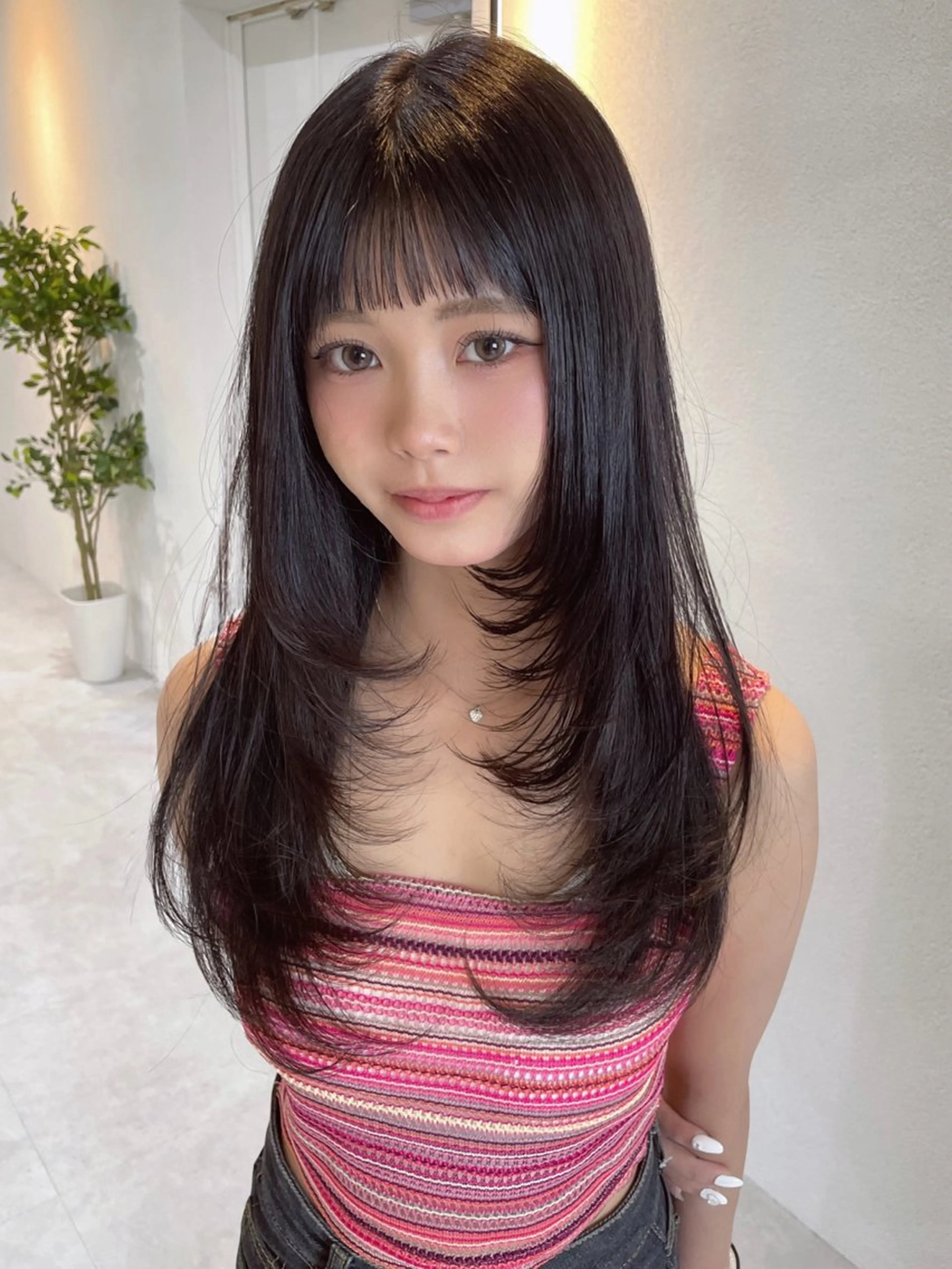 セミロング レイヤーカット カット ヘアカラー トリートメント 🇰🇷韓国ヘア 🤍レイヤーカットのヘアスタイル