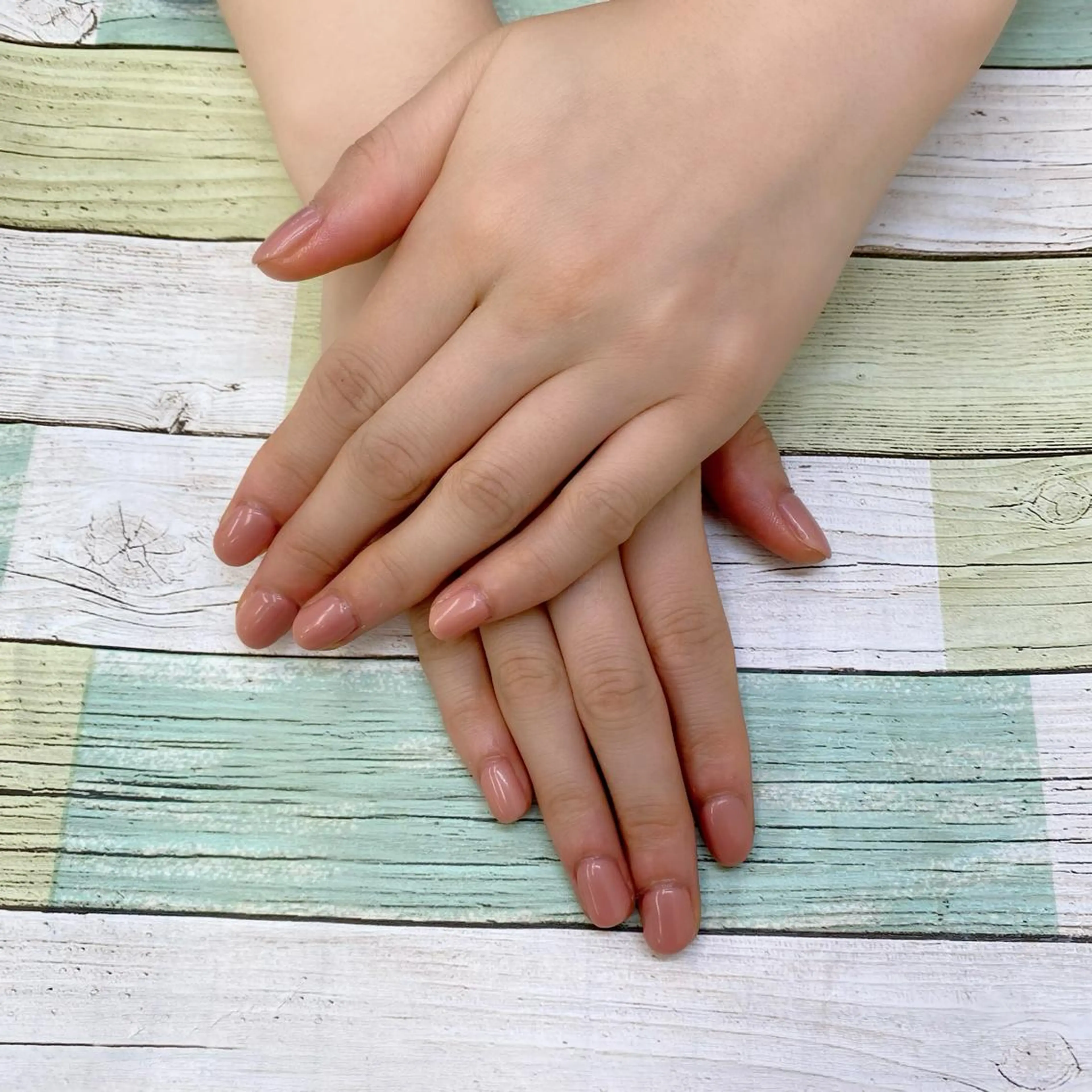 ネイル Can I Dressy  溝ノ口店所属・F. Neneのネイルデザイン