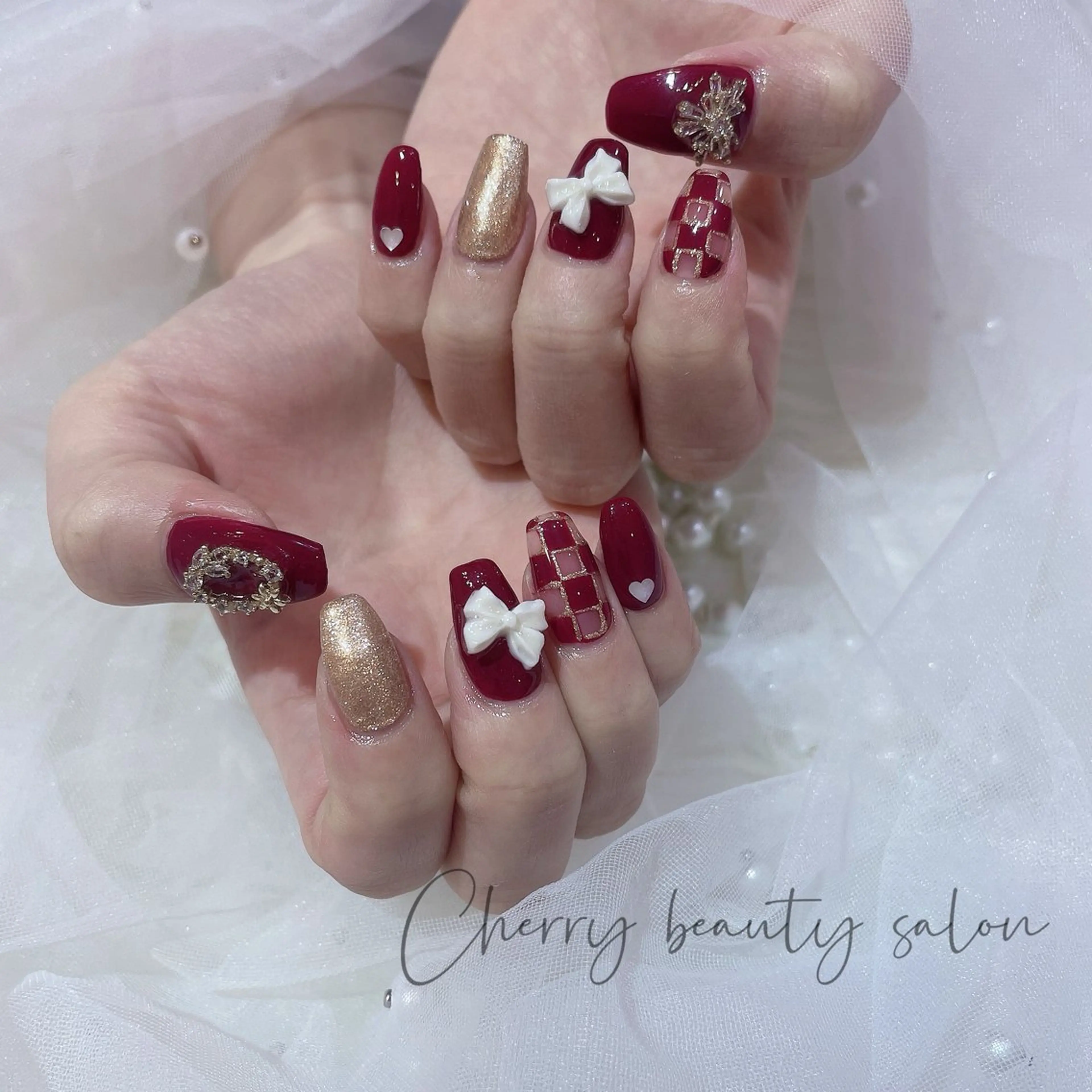 ネイル ハンドネイル ハンドケア SAKURA 🍒のネイルデザイン