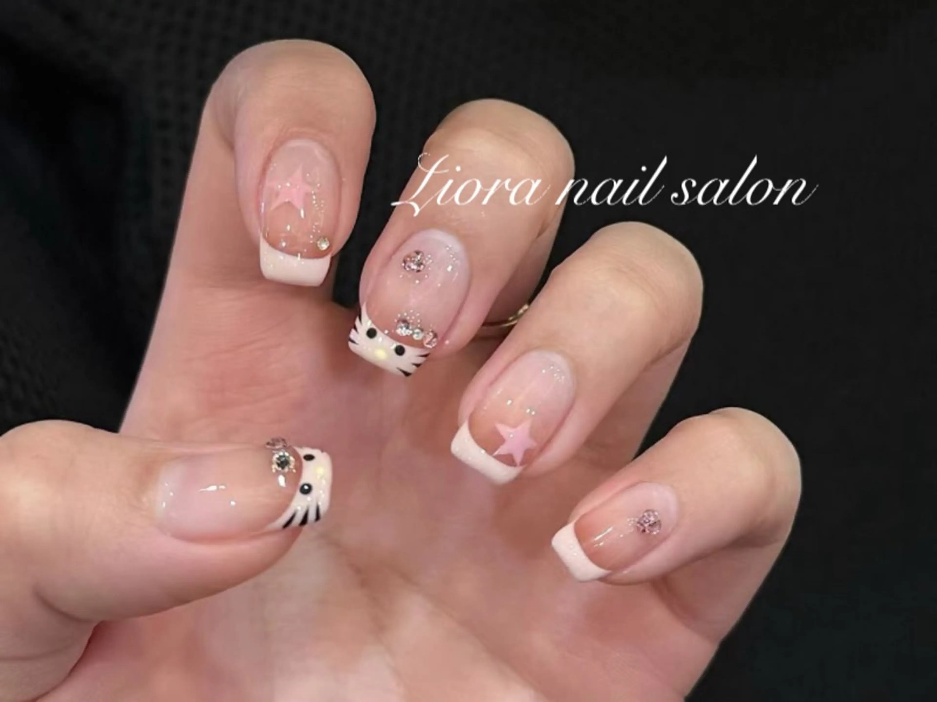 ネイル チークネイル フットネイル フレンチネイル ジェルネイル ガーリー ハンドネイル Liora ネイルサロン所属・Liora nail salonのネイルデザイン