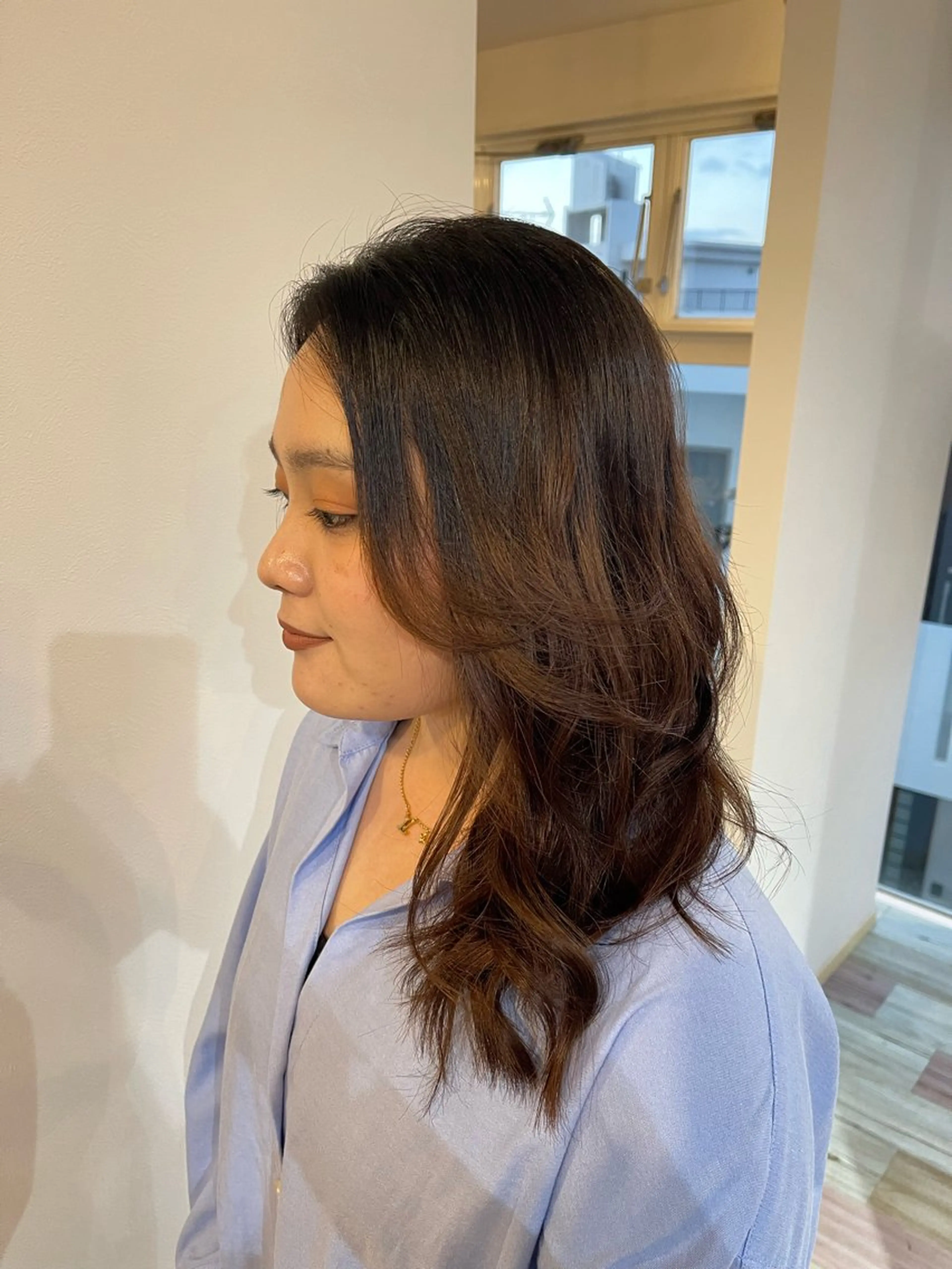 ロング レイヤーカット LA BELLA所属・LA BELLA マリナのヘアスタイル