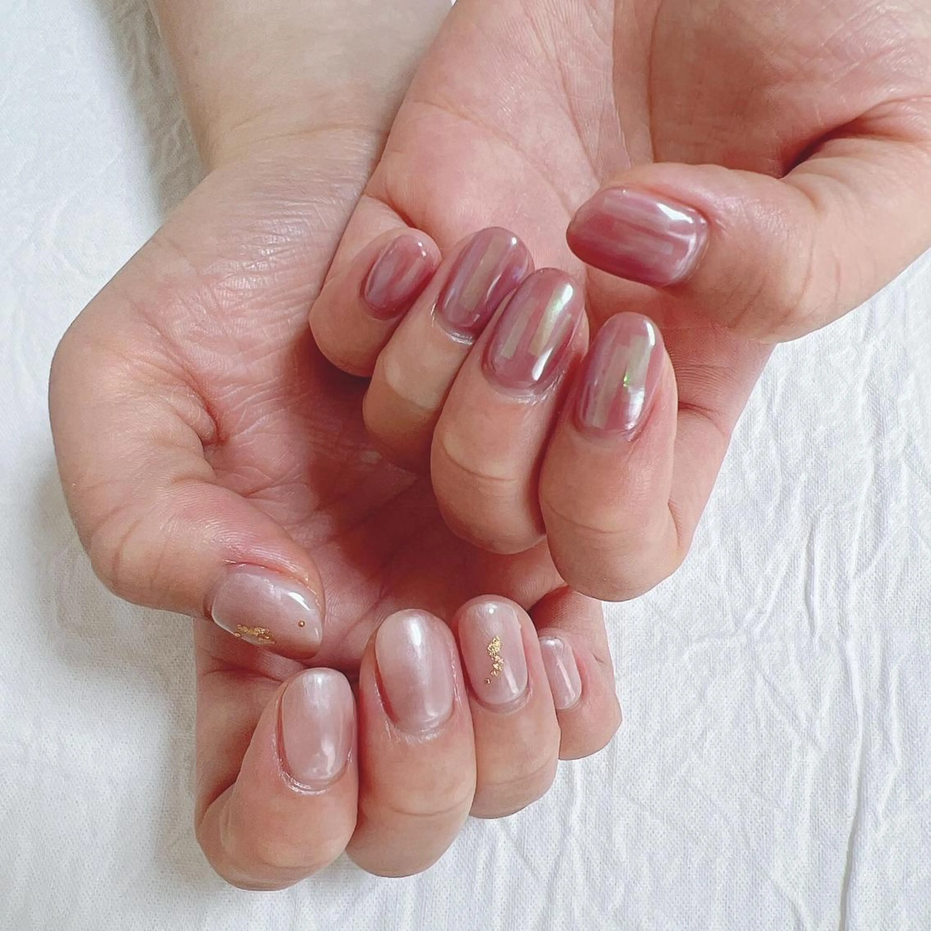 ネイル オーロラネイル ニュアンスネイル ピンク シンプルネイル ハンドネイル peaberry nailのネイルデザイン