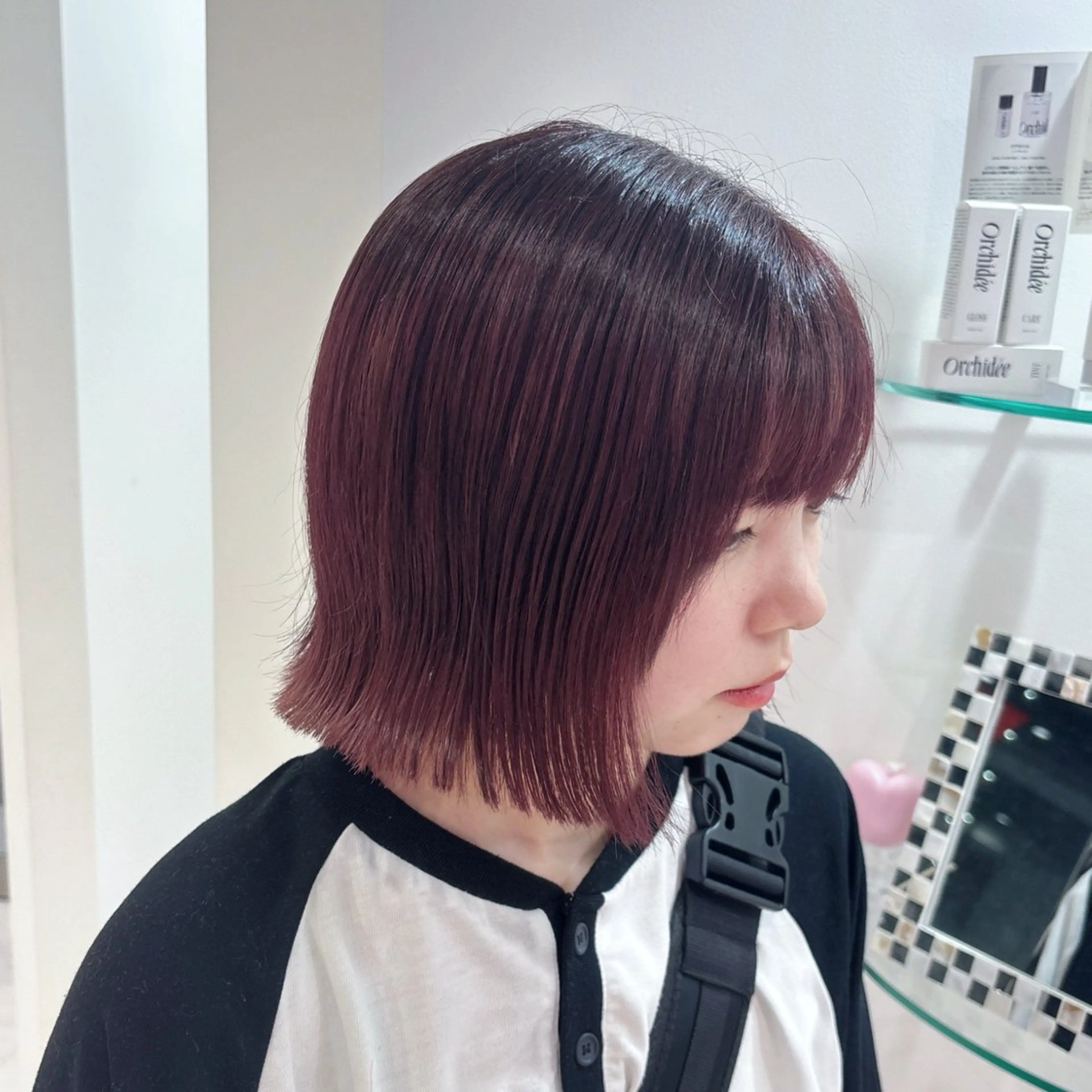 ショート ボブ 外ハネヘア ヘアカラー Ayu🍯/名駅/ブ リーチカラー/ヘアメのヘアスタイル
