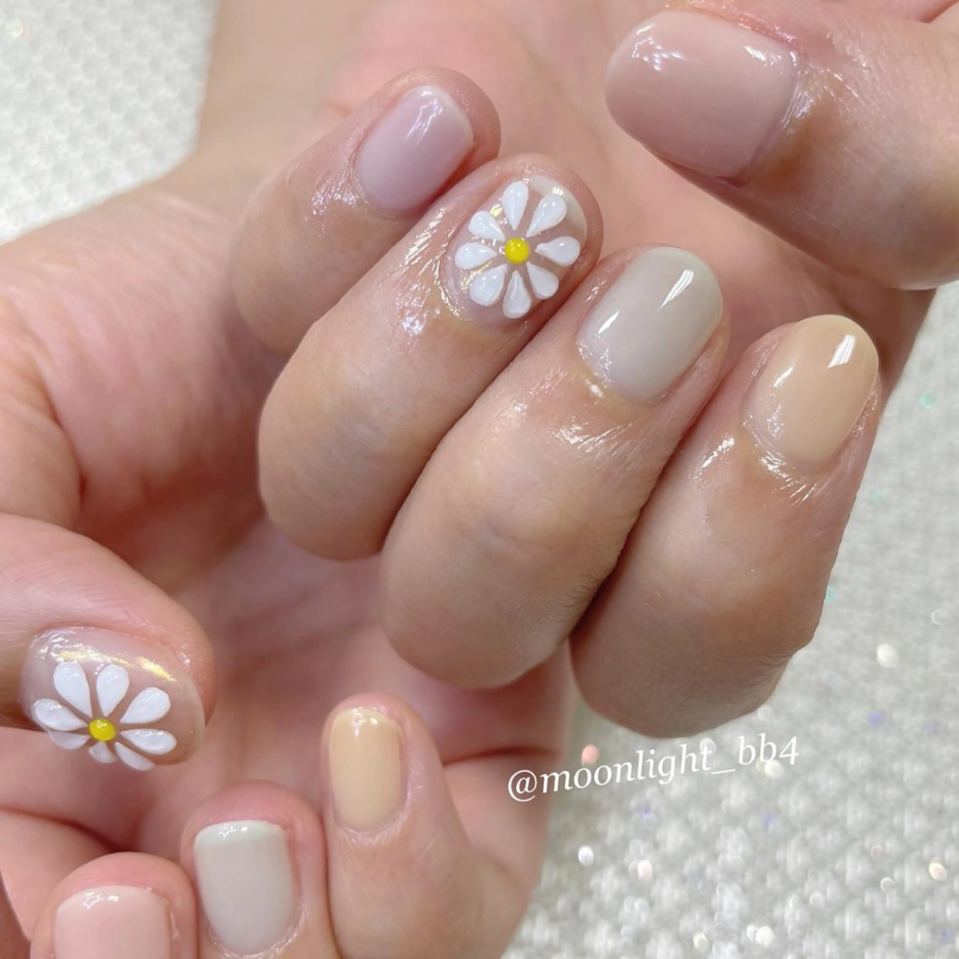 ネイル MoonLight MIHOのネイルデザイン