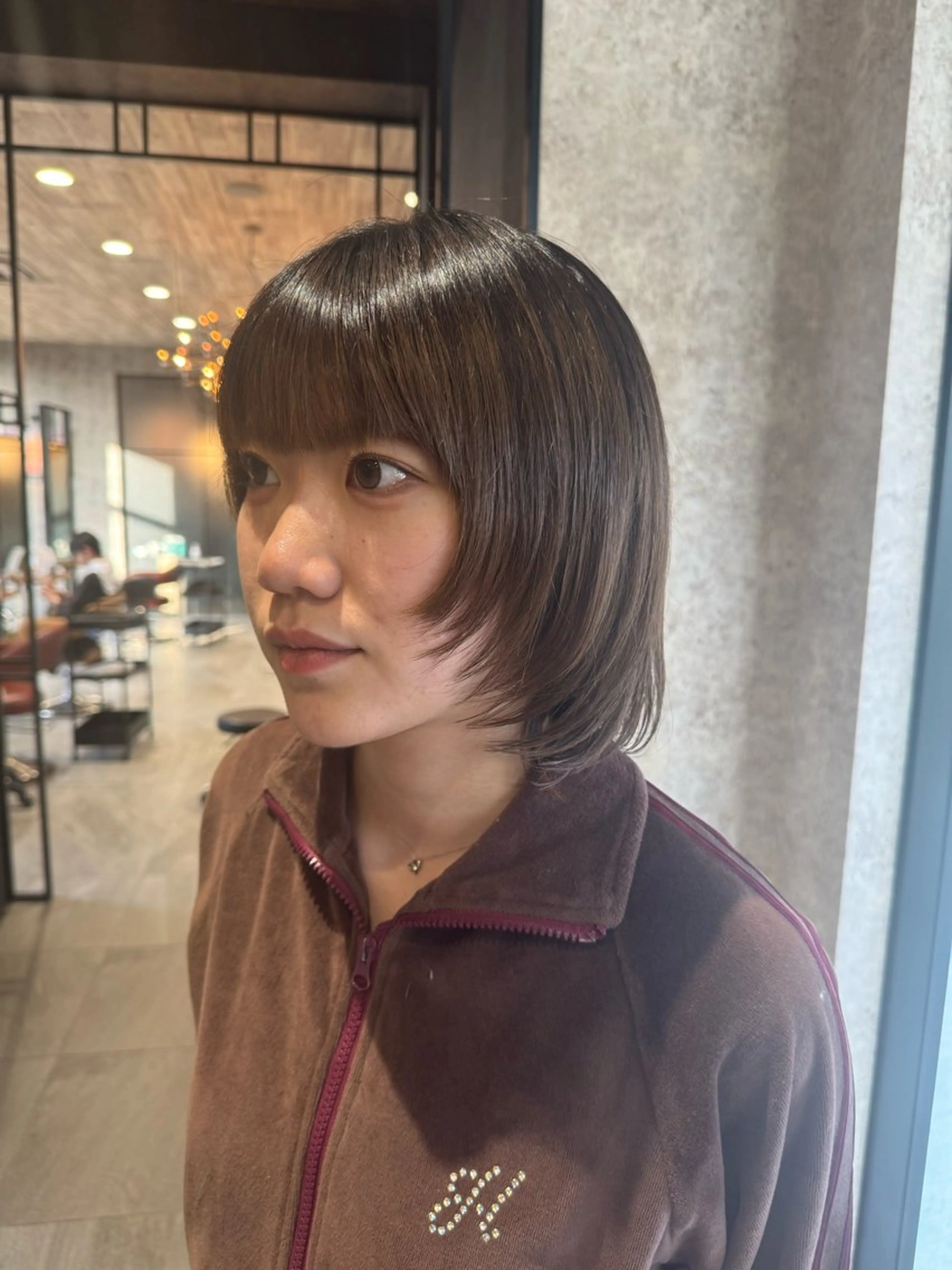 ショート ボブ 顔周りカット レイヤーカット earth中野山 村松　和磨のヘアスタイル